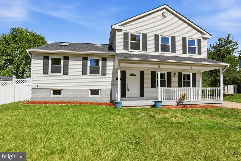 Photo of 8487 Kirby Street, MANASSAS, VA 20110 (MLS # VAMN2010836)