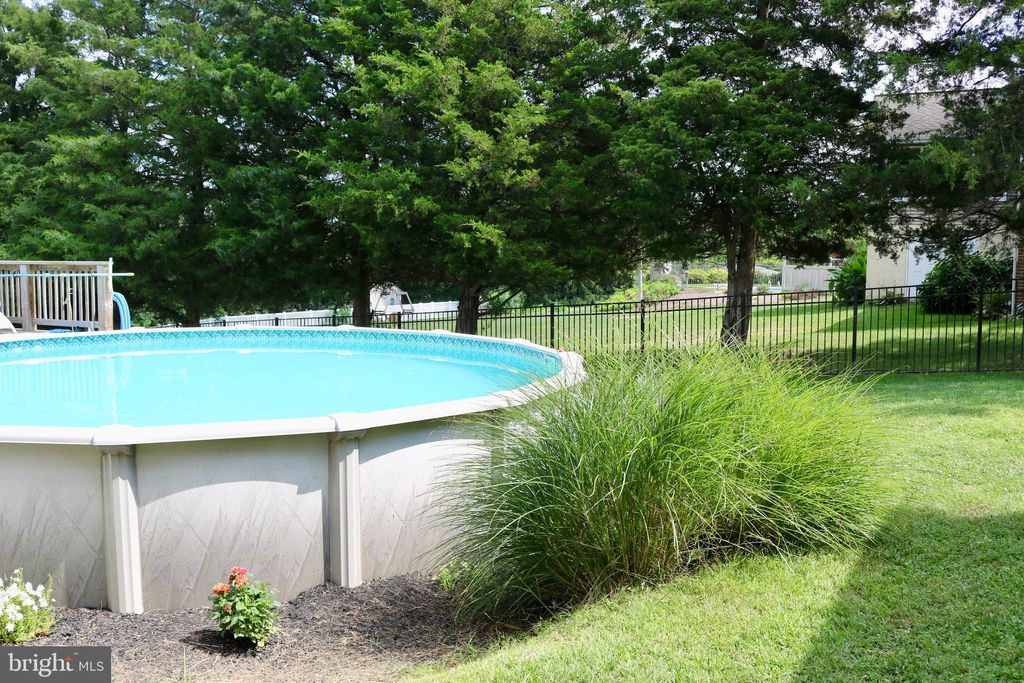 Photo of 587 Hi View Drive, Lititz, PA 17543 (MLS # PALA2056688)