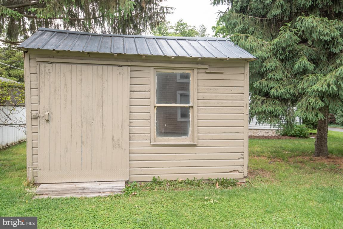 NEW  HOLLAND - Residential