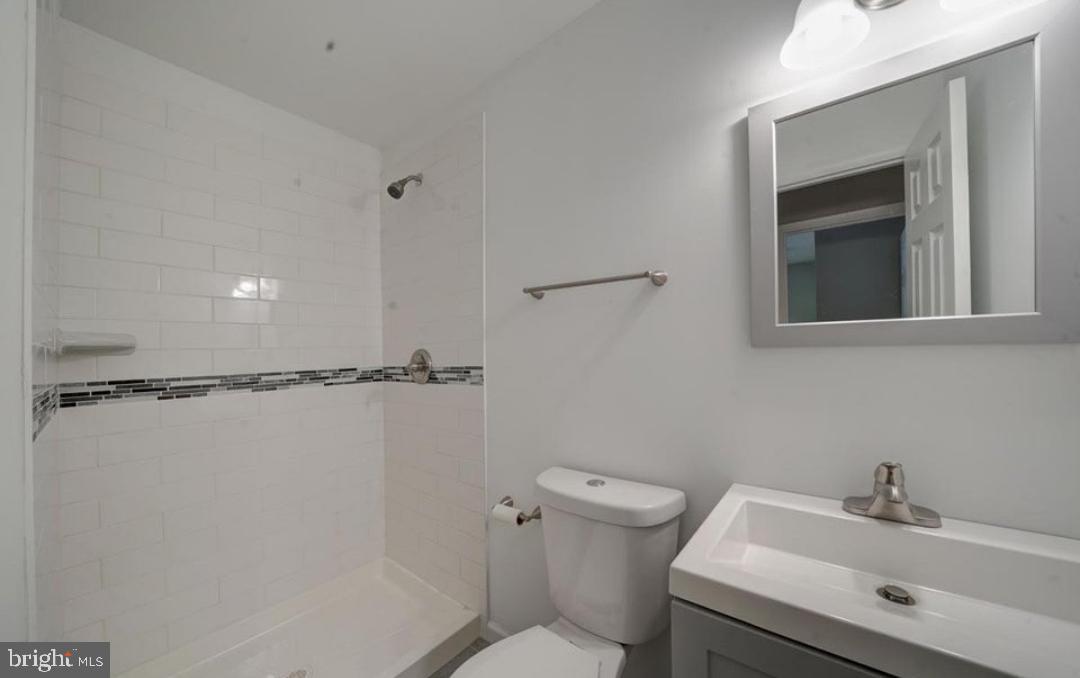 THE HIDEOUT - Residential Lease