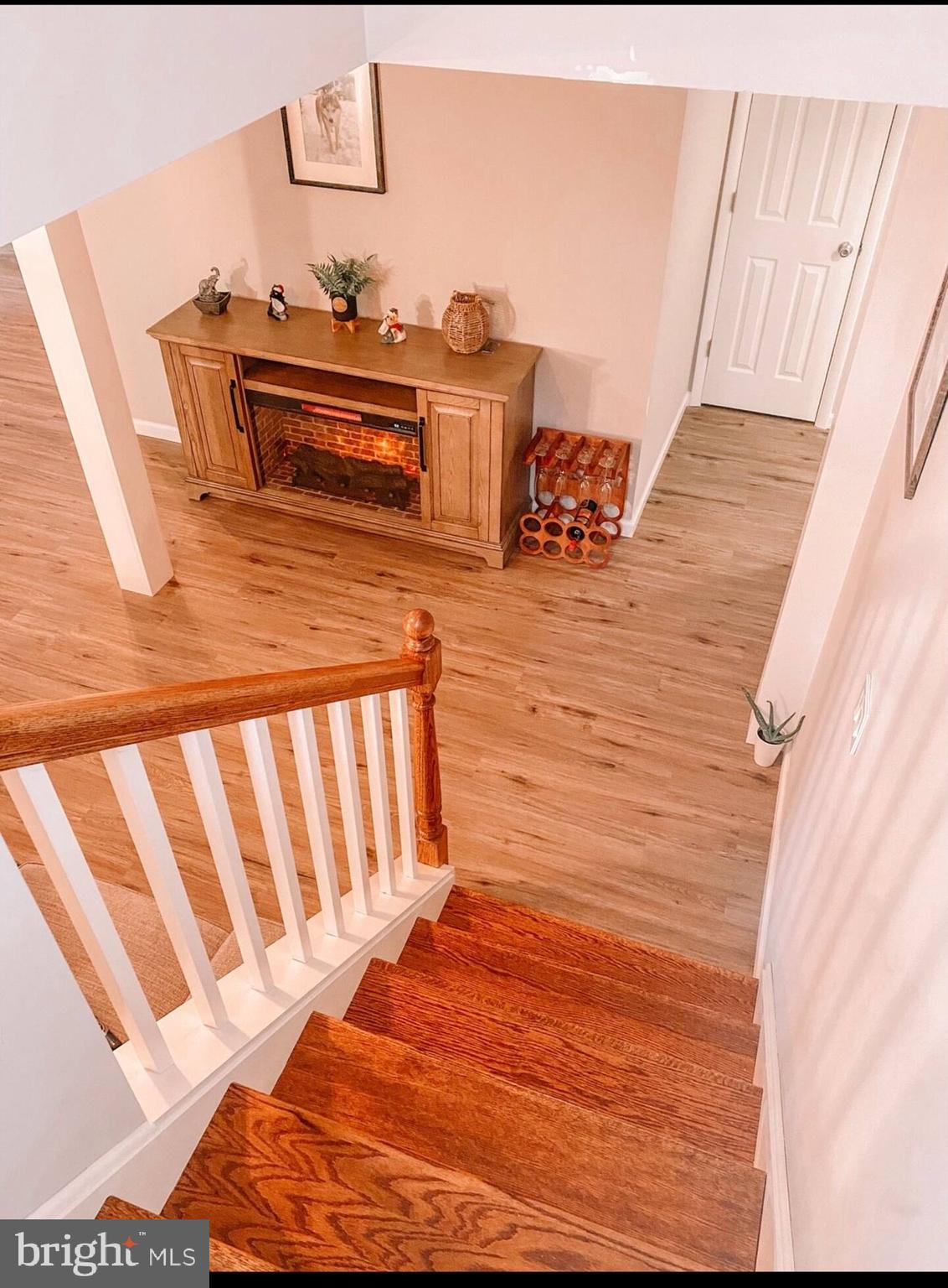 THE HIDEOUT - Residential Lease