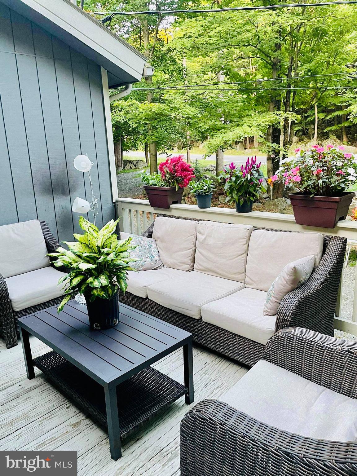 THE HIDEOUT - Residential Lease