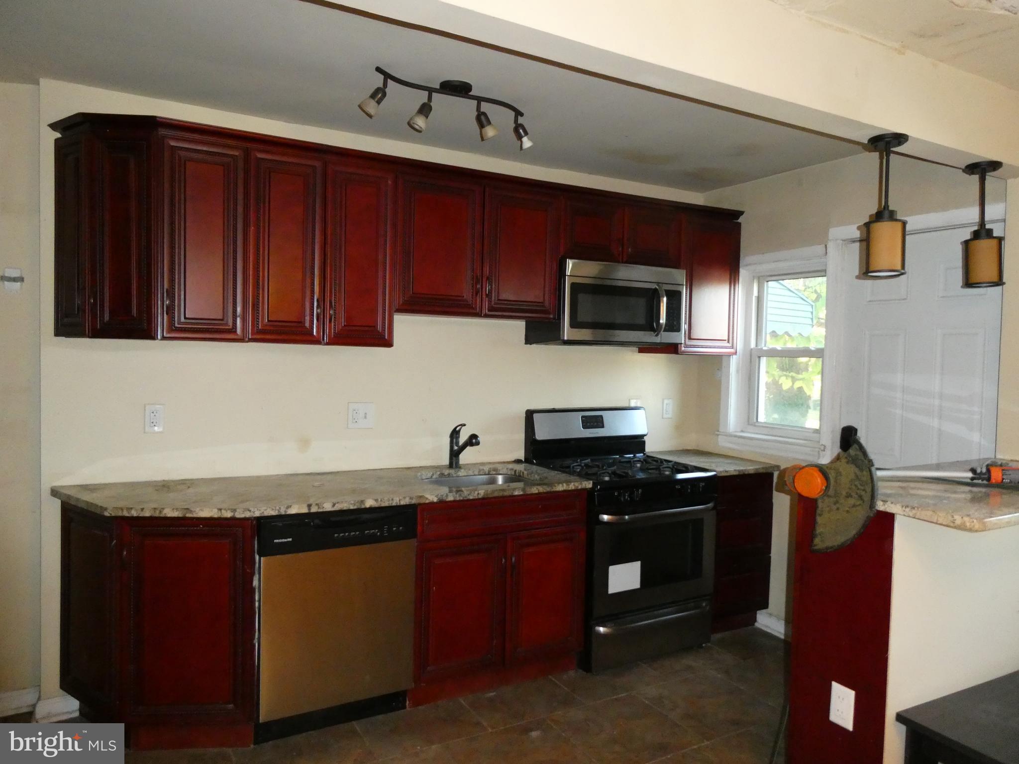 CHERRY HILL - Residential