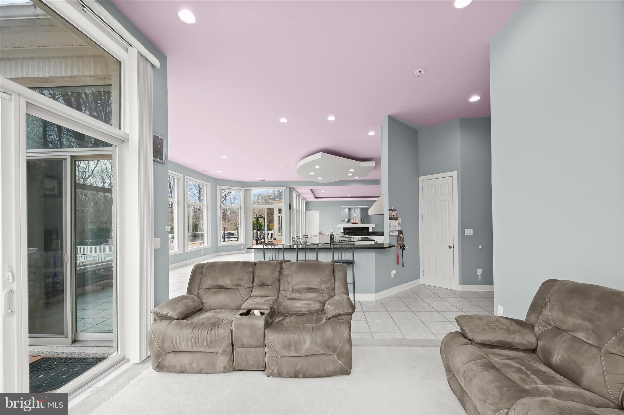 KINGS GIFT - Residential