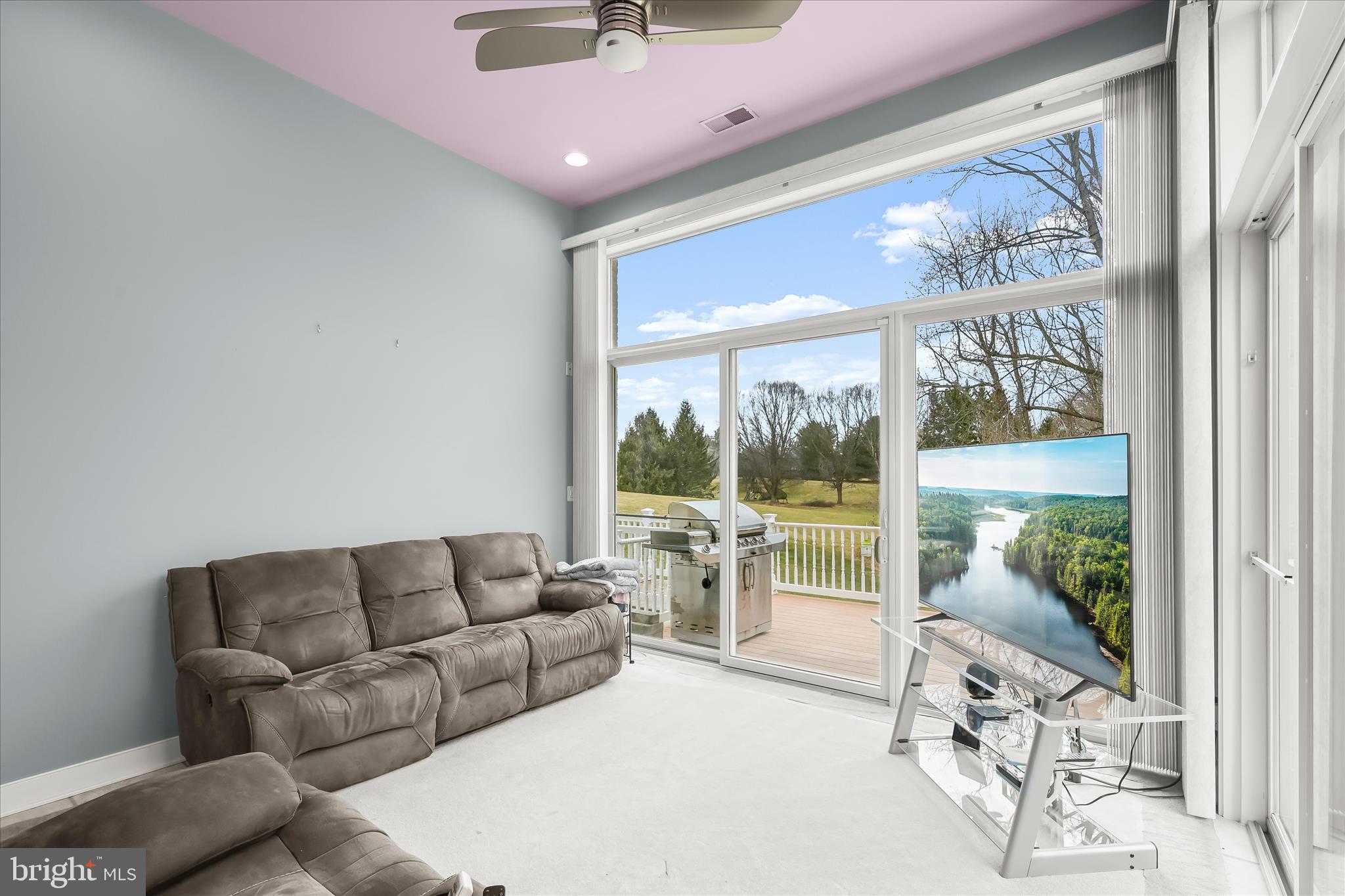 KINGS GIFT - Residential