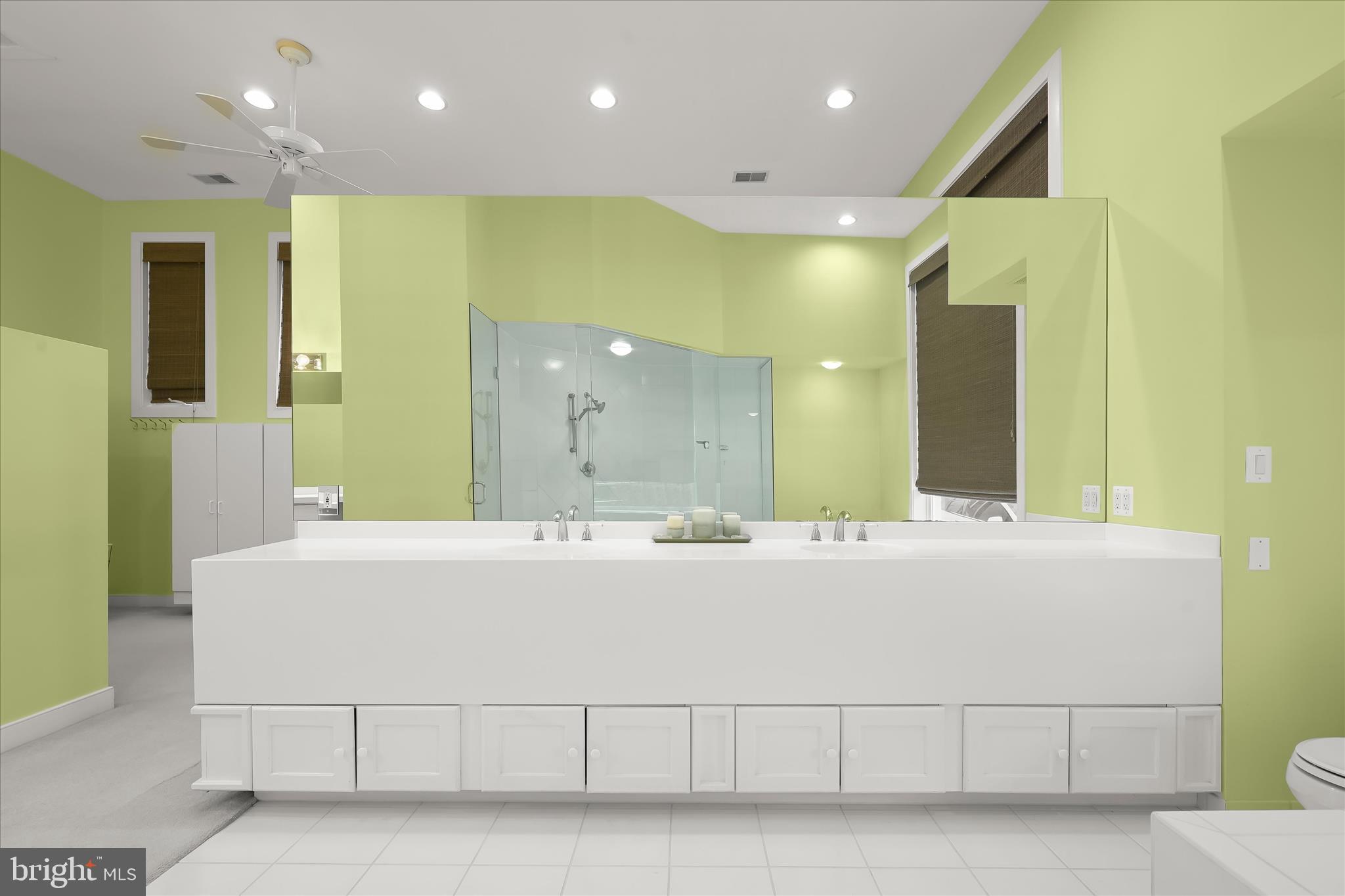 KINGS GIFT - Residential