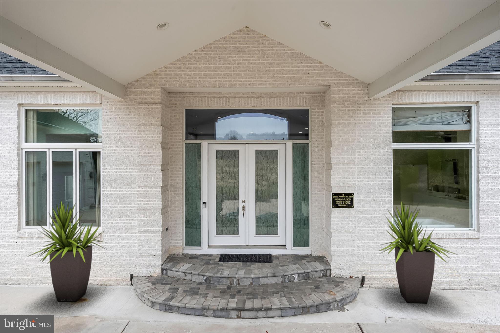 KINGS GIFT - Residential