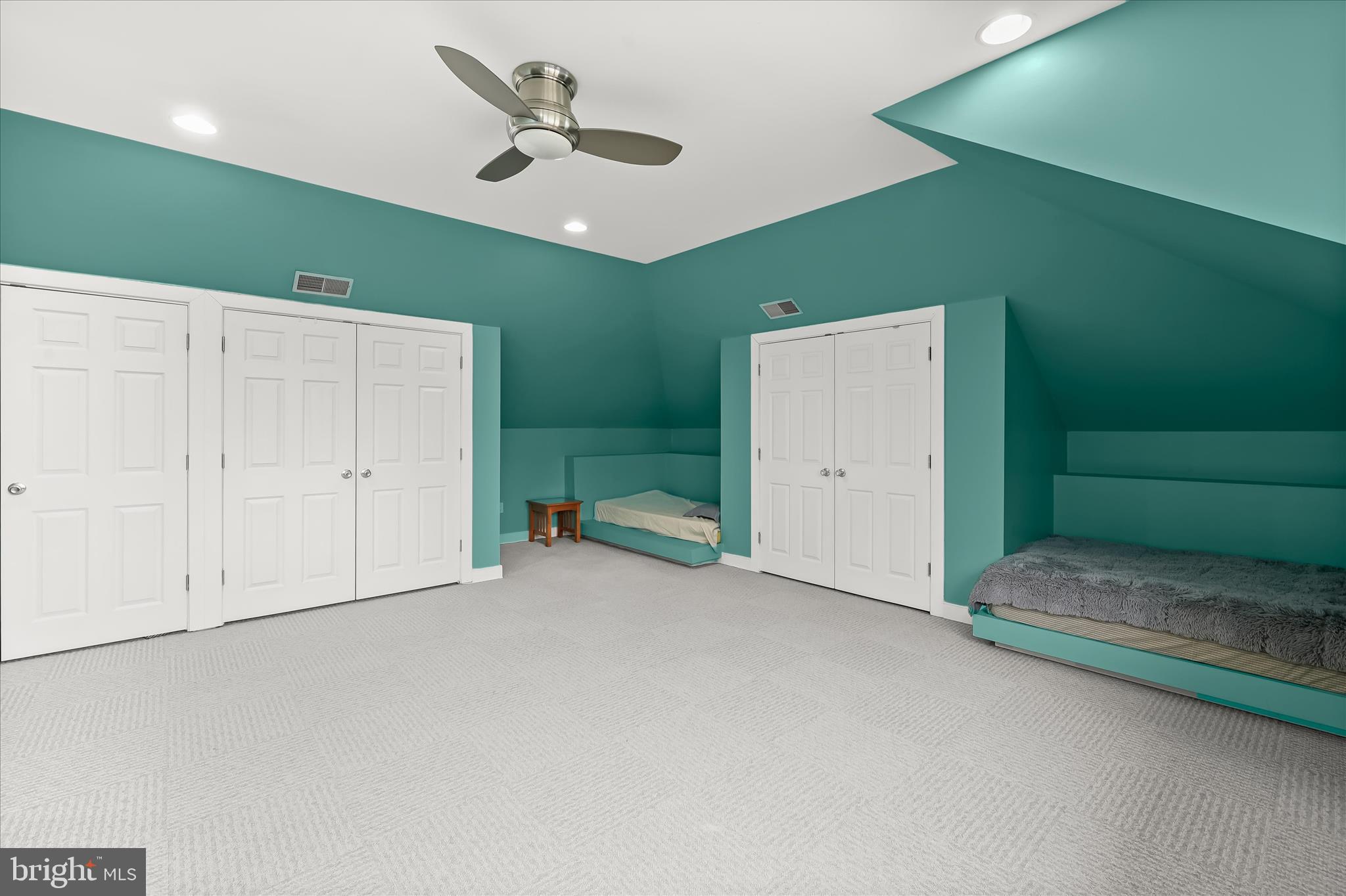 KINGS GIFT - Residential