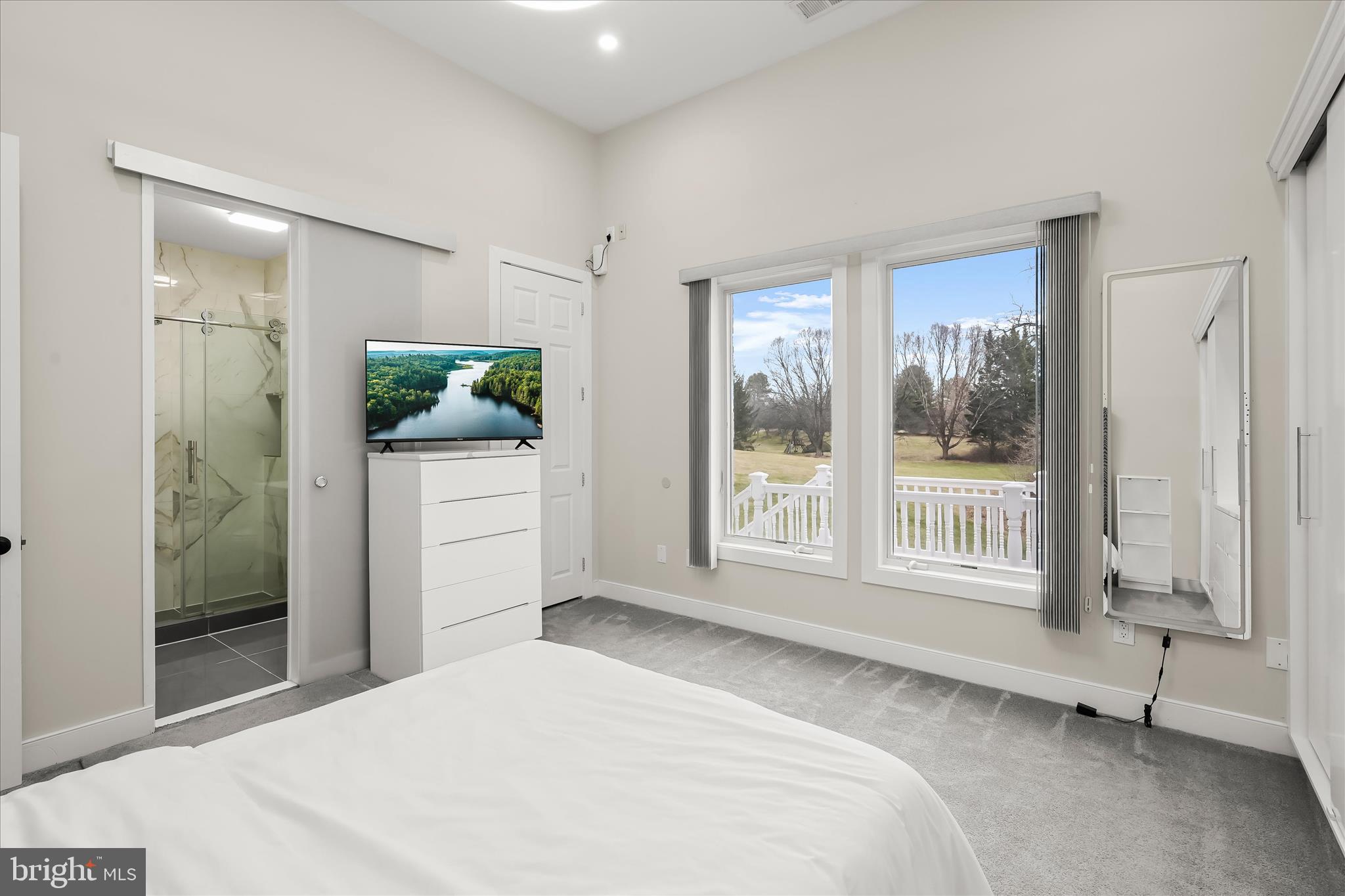 KINGS GIFT - Residential