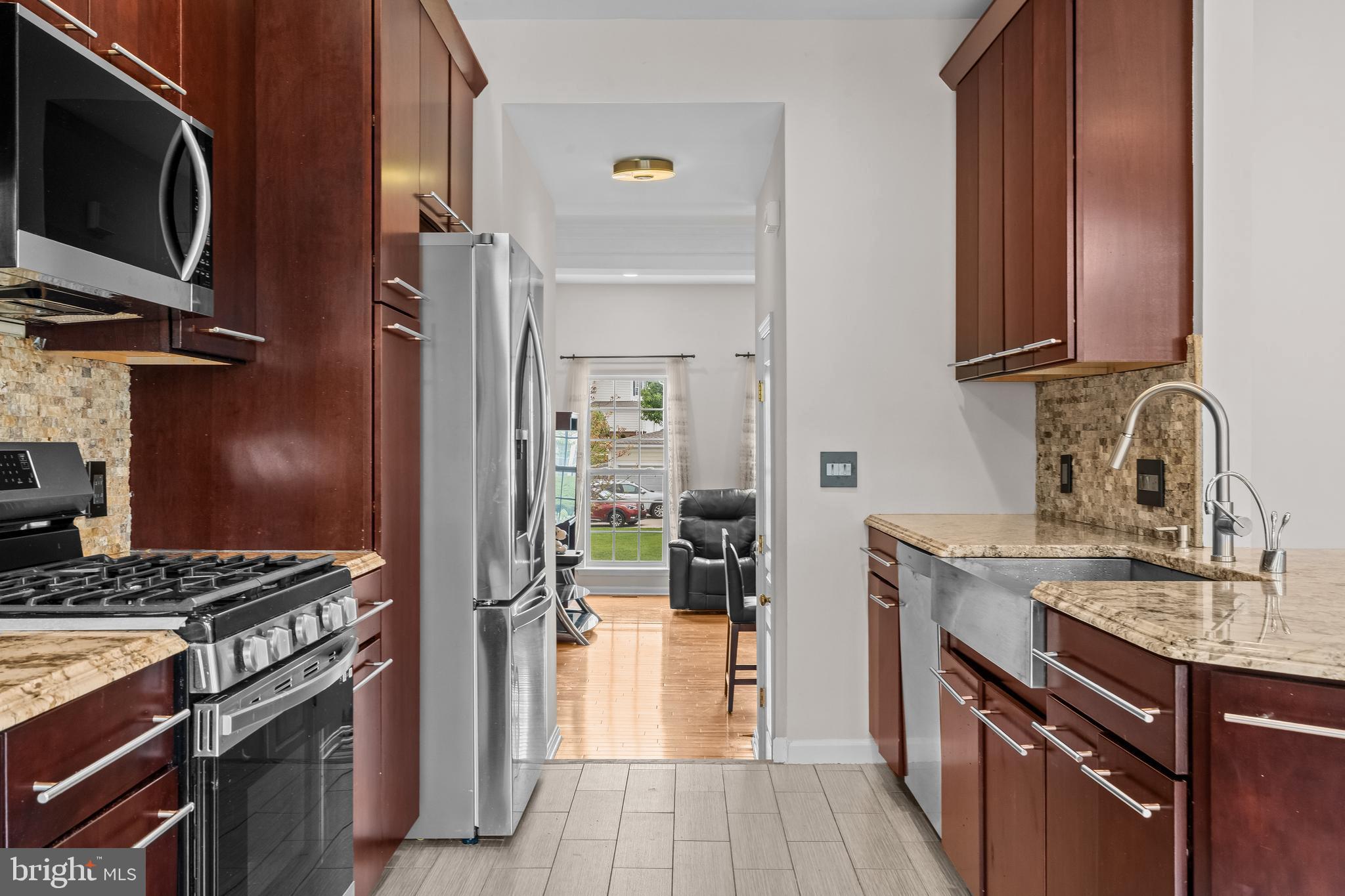 DOYLESTOWN STATION - Residential