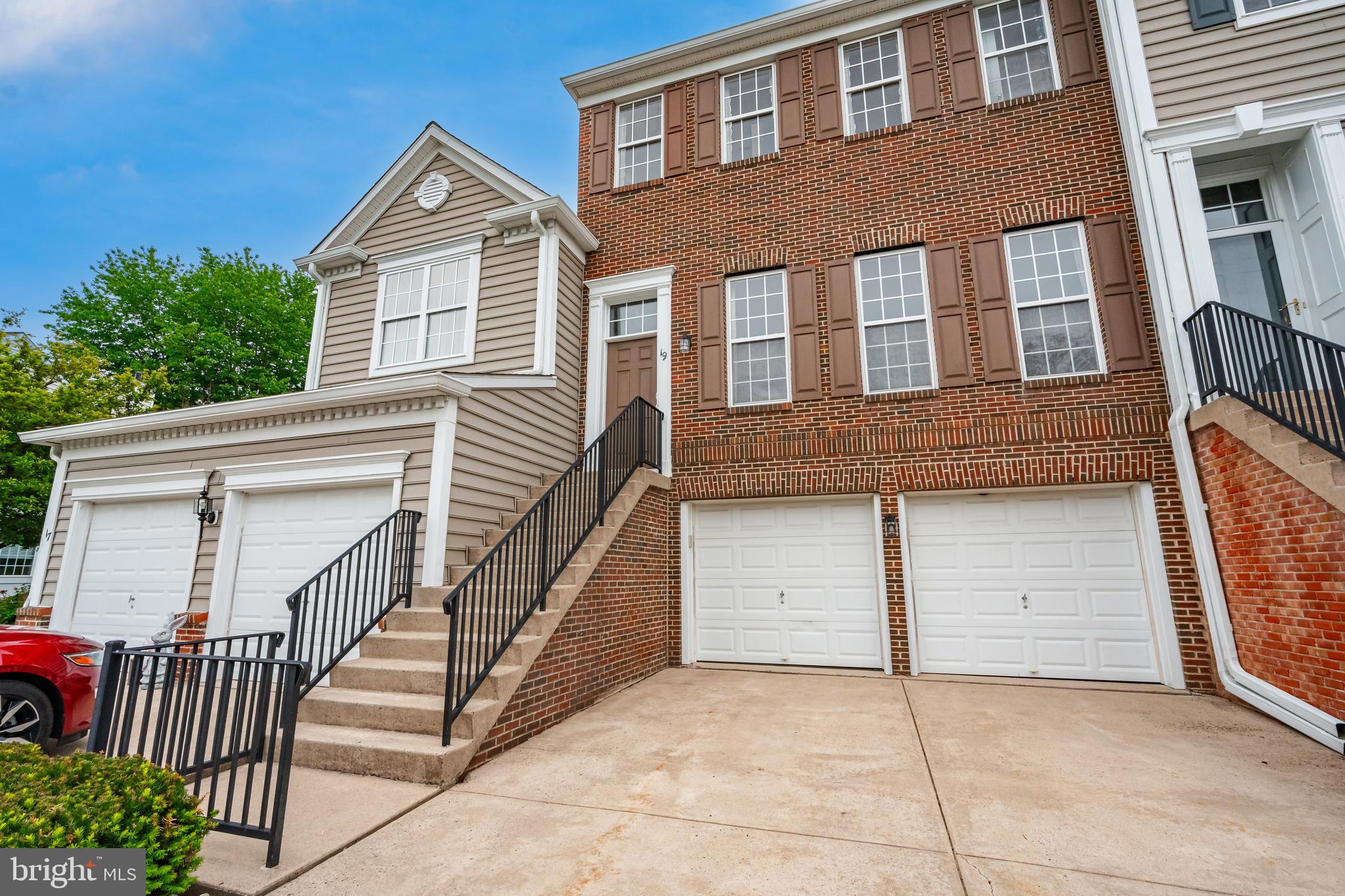 DOYLESTOWN STATION - Residential