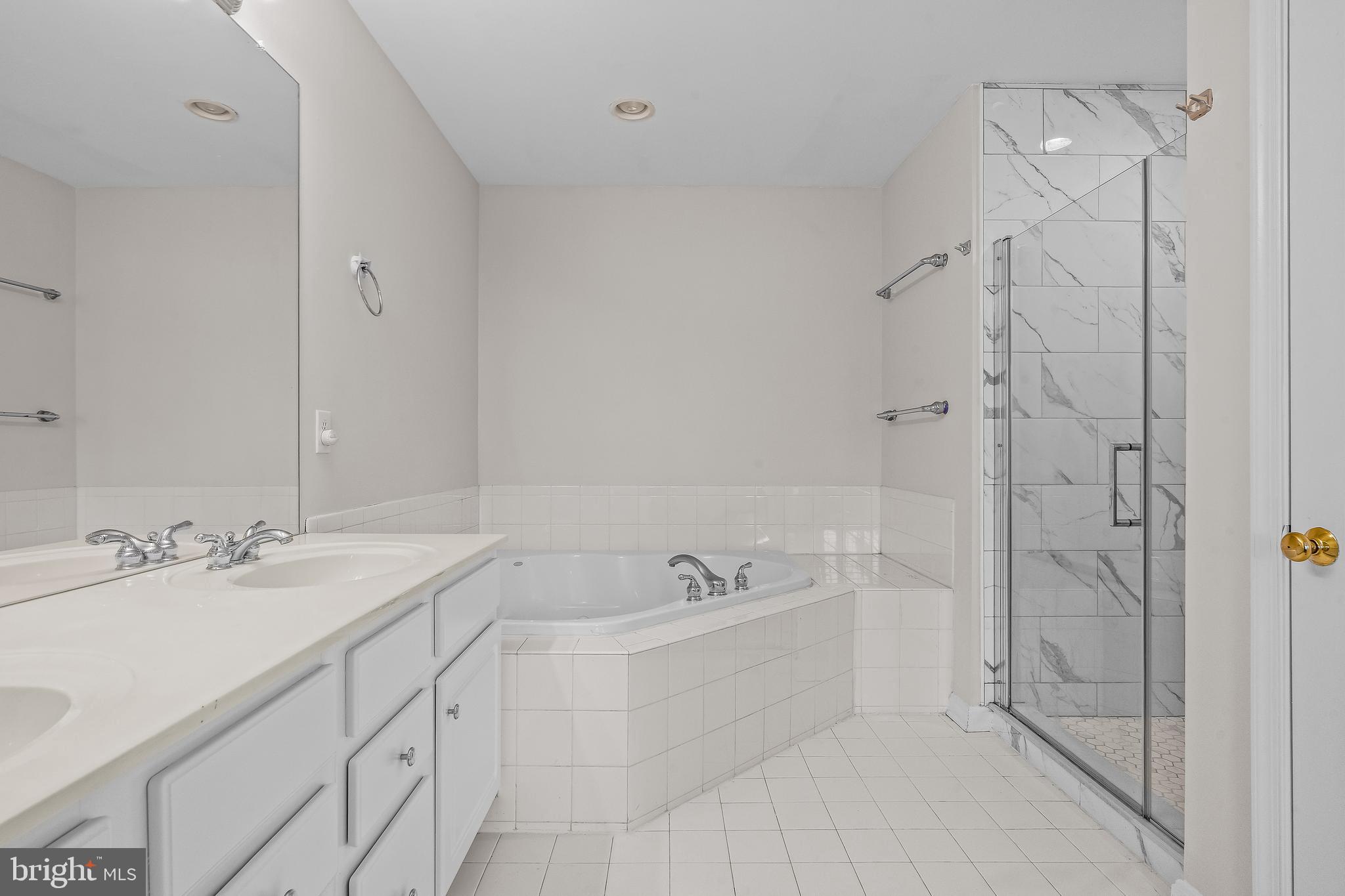 DOYLESTOWN STATION - Residential