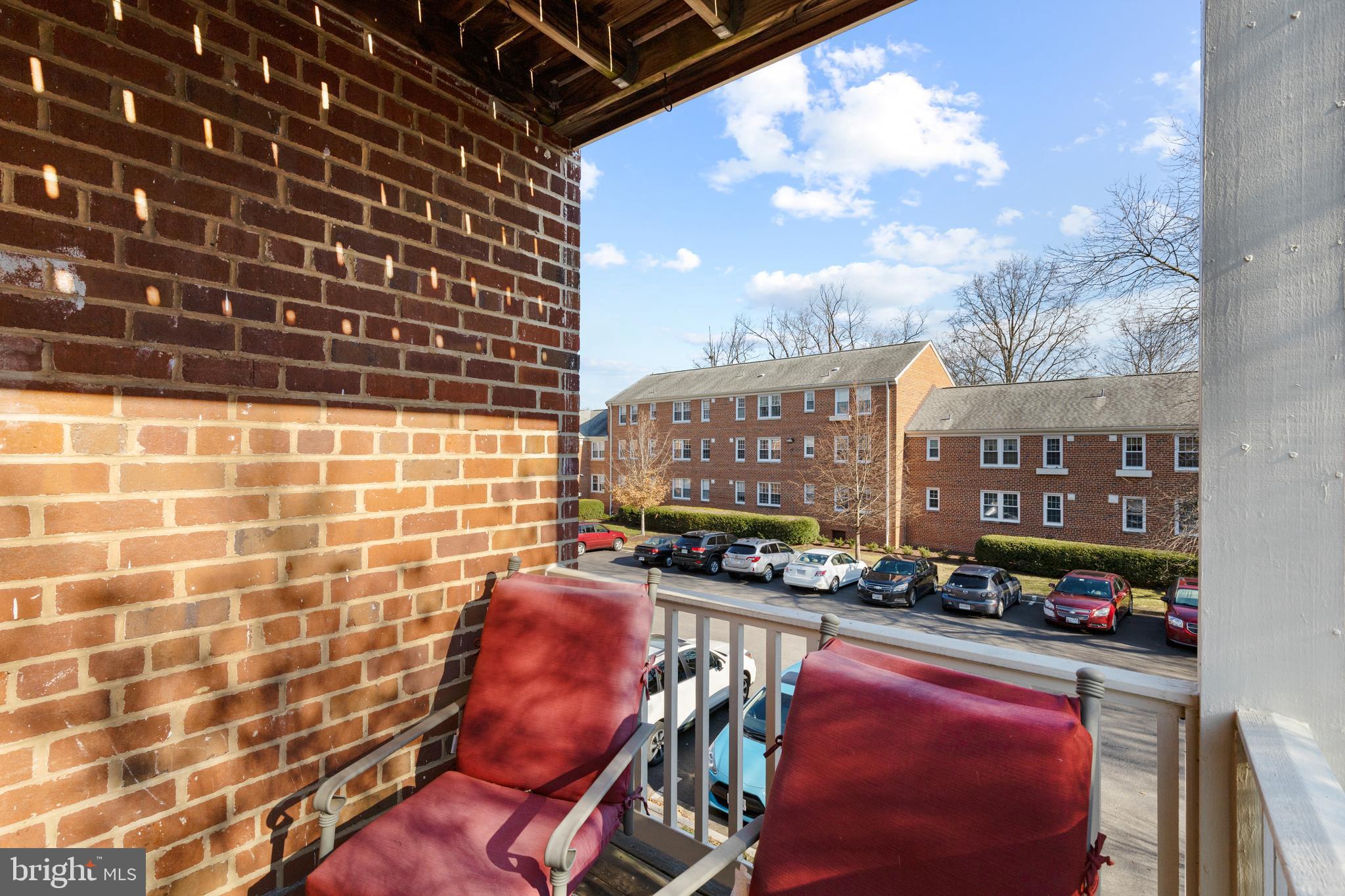 BELLE VIEW - Residential Lease