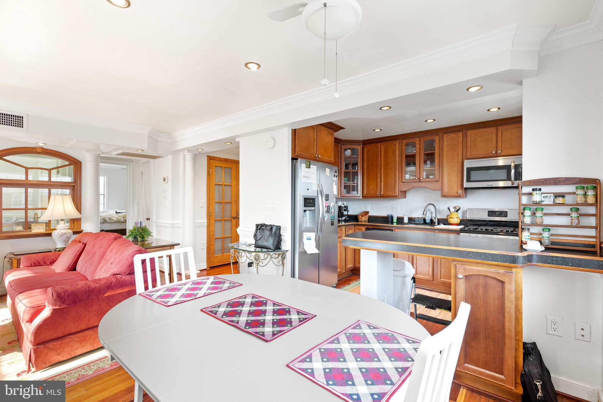 BELLE VIEW - Residential Lease