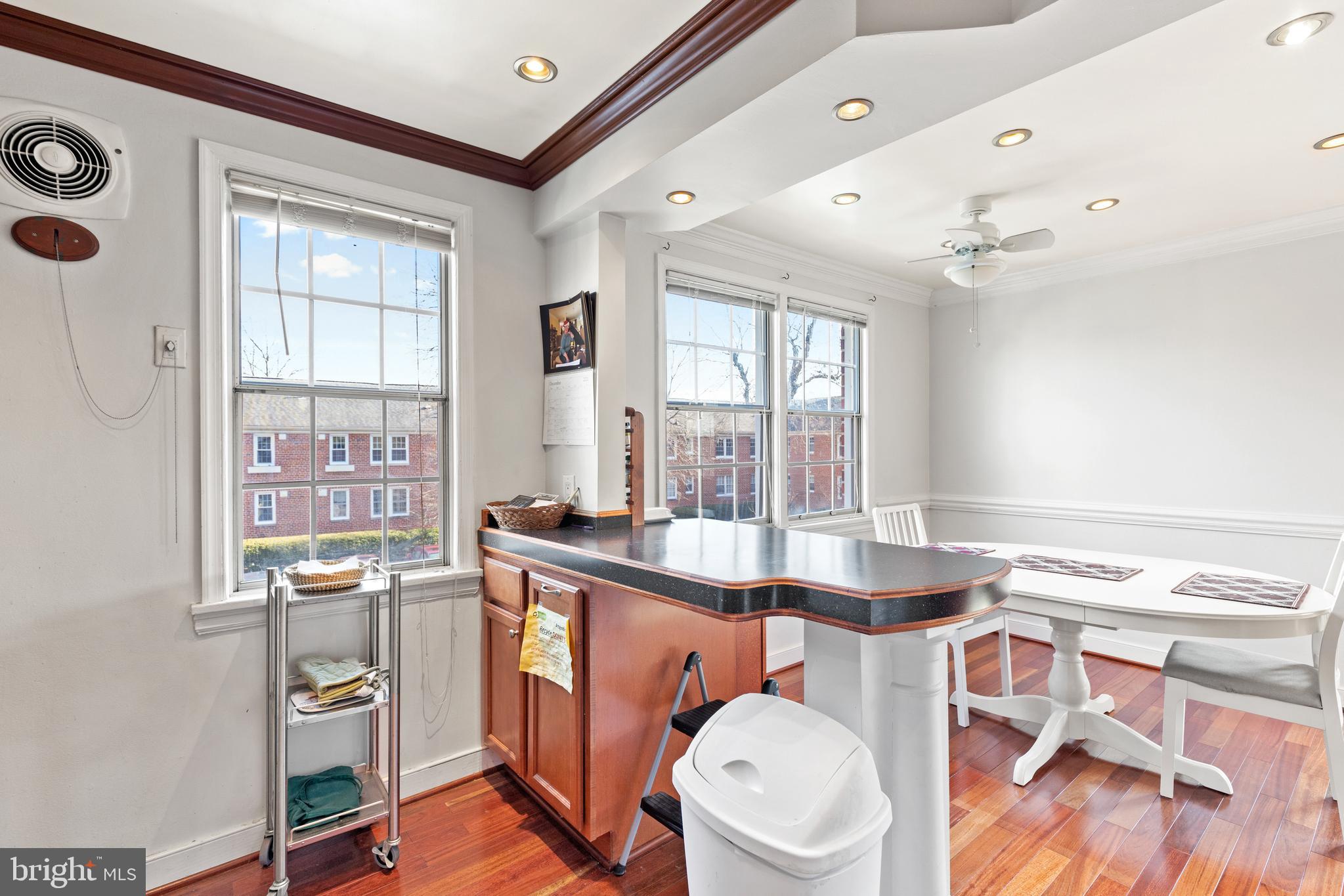 BELLE VIEW - Residential Lease