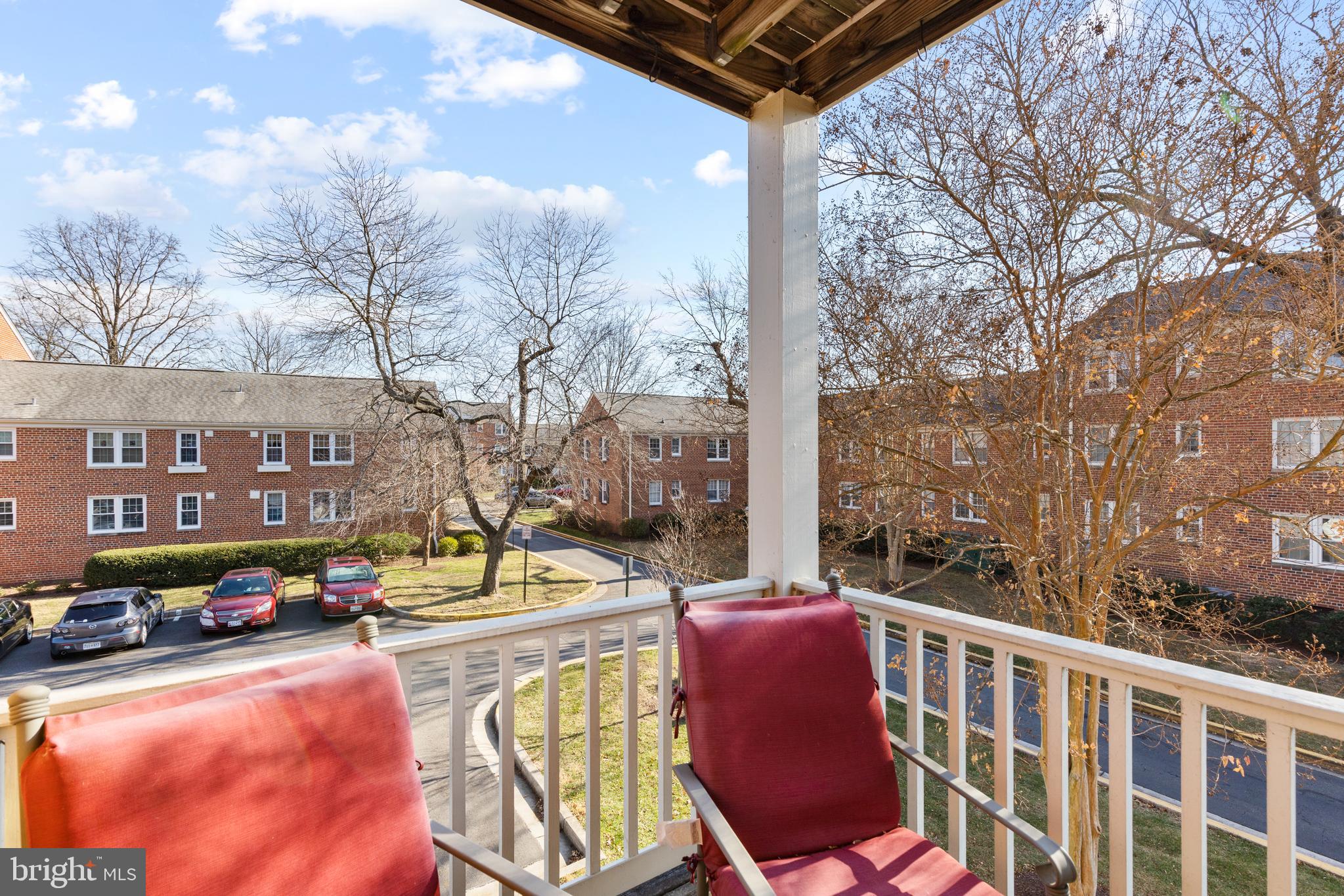 BELLE VIEW - Residential Lease