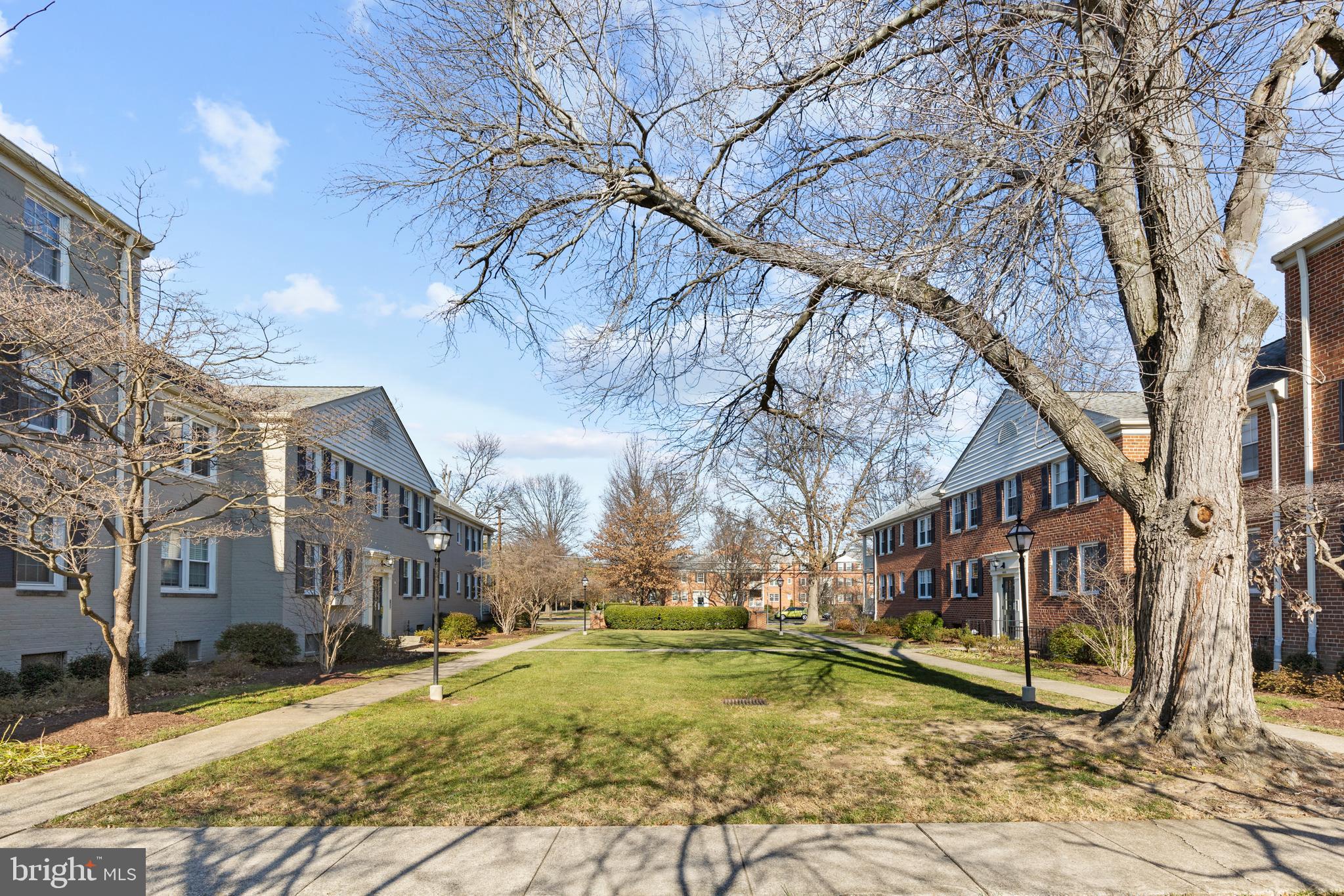 BELLE VIEW - Residential Lease