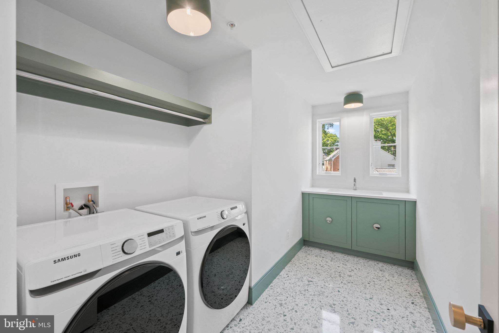 PARKWOOD - Residential