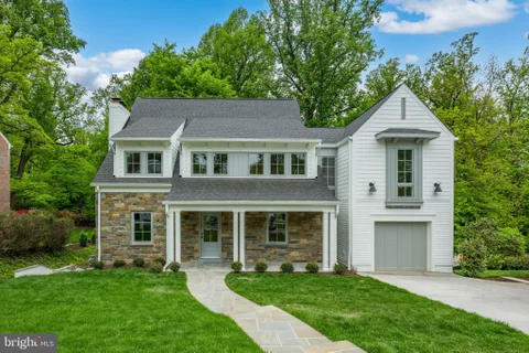 9622 Parkwood Drive, Bethesda, MD 20814 - #: MDMC2233718