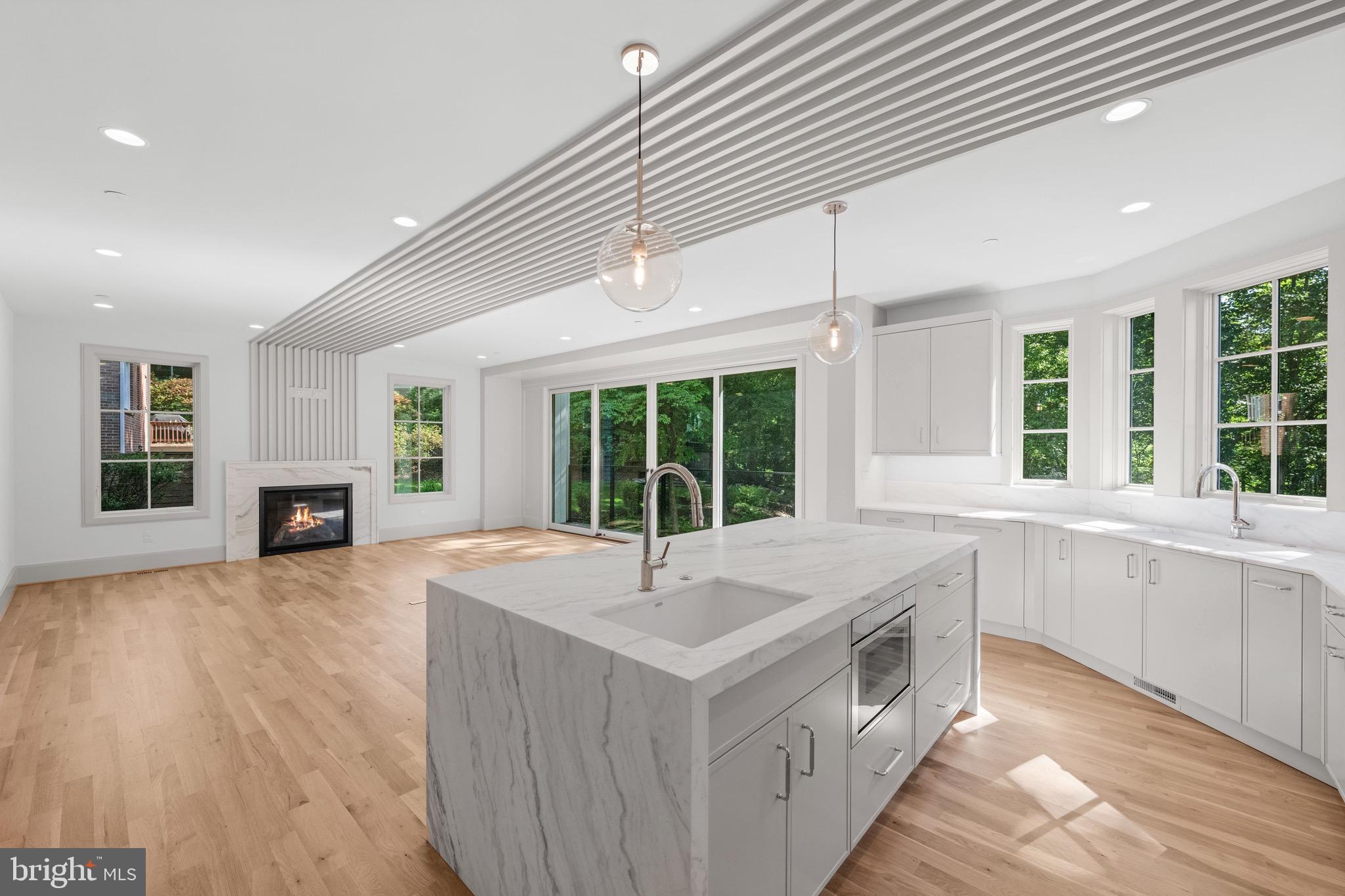 PARKWOOD - Residential