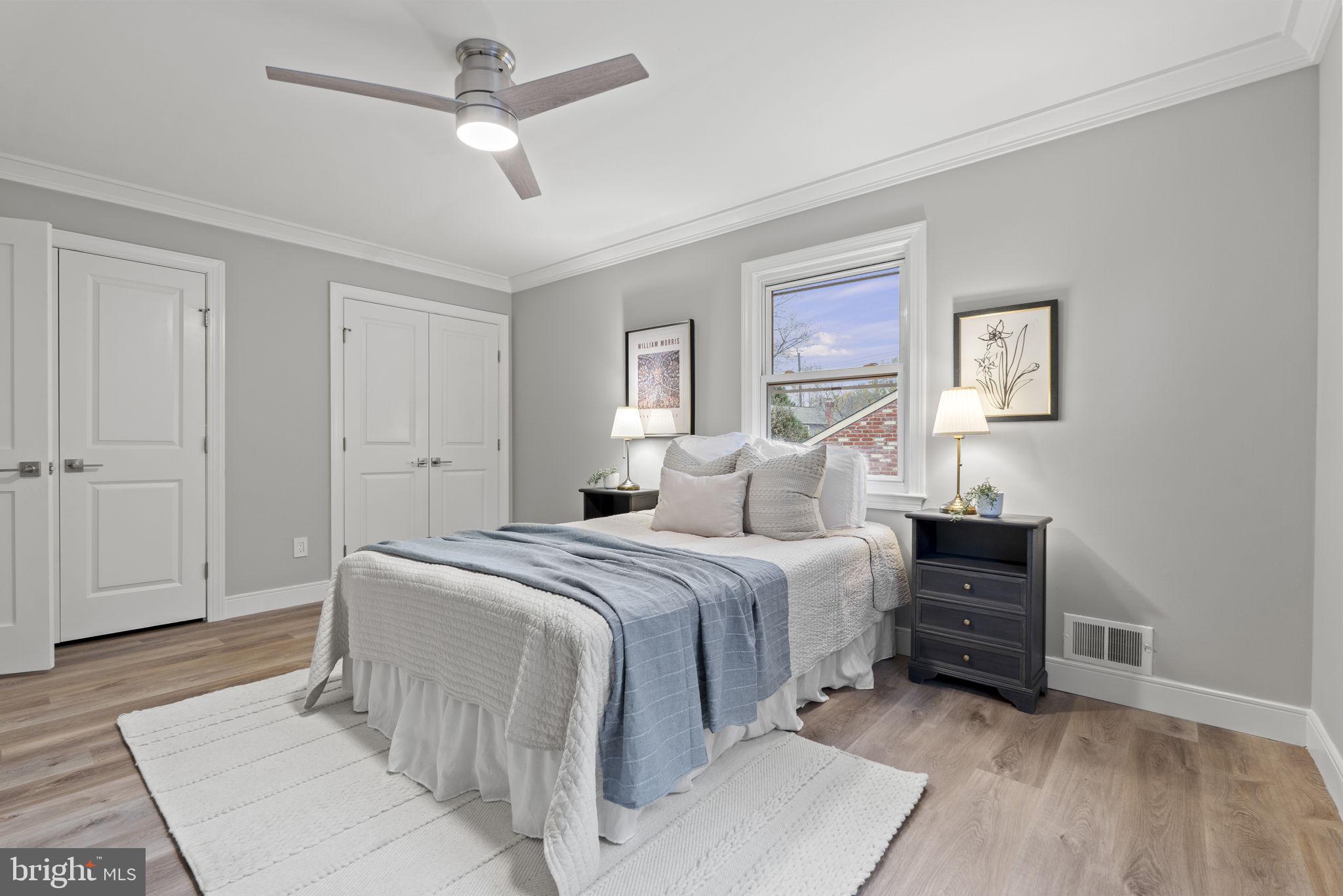 MANOR WOODS - Residential