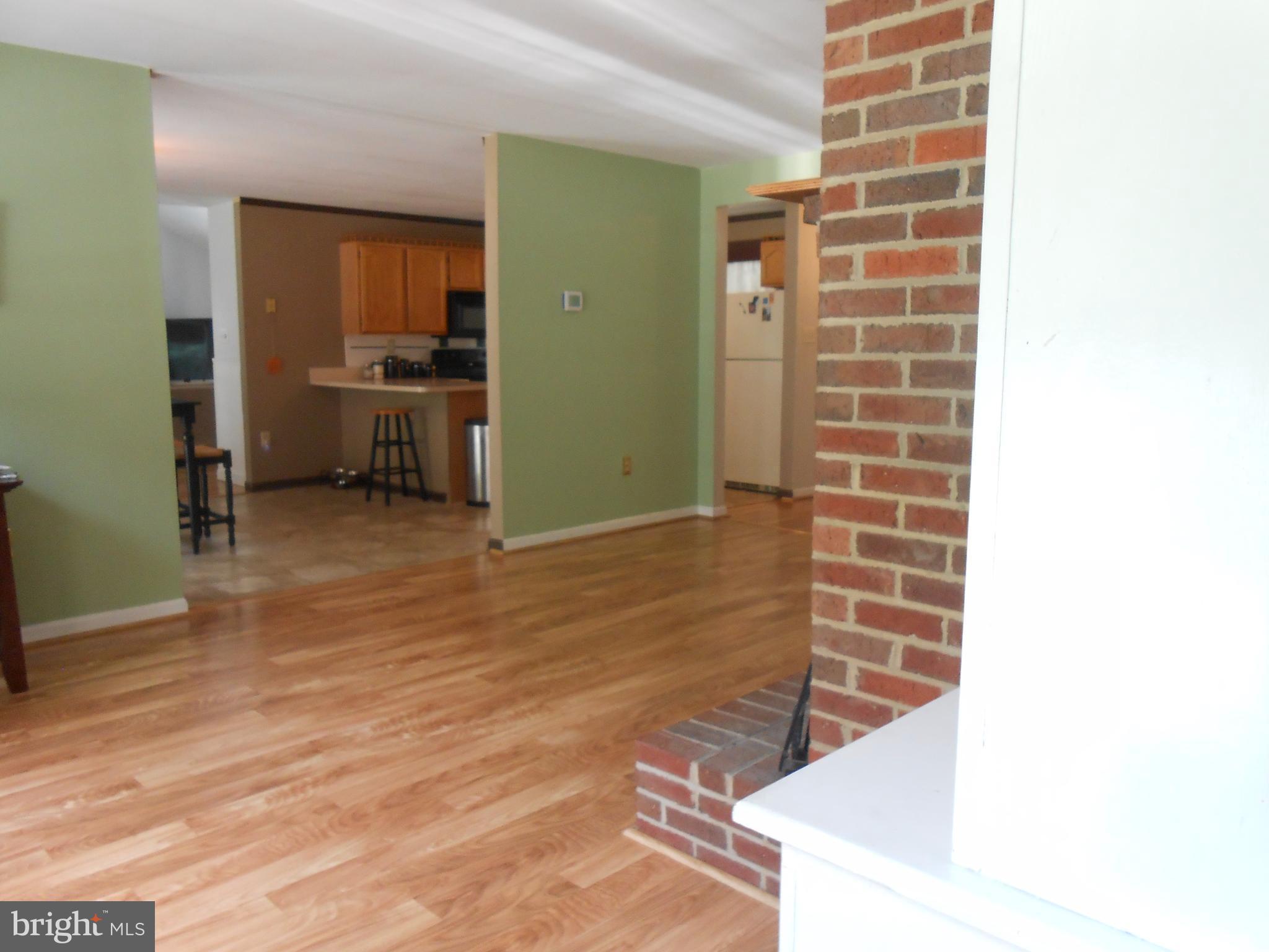 MAPLE RUN - Residential Lease