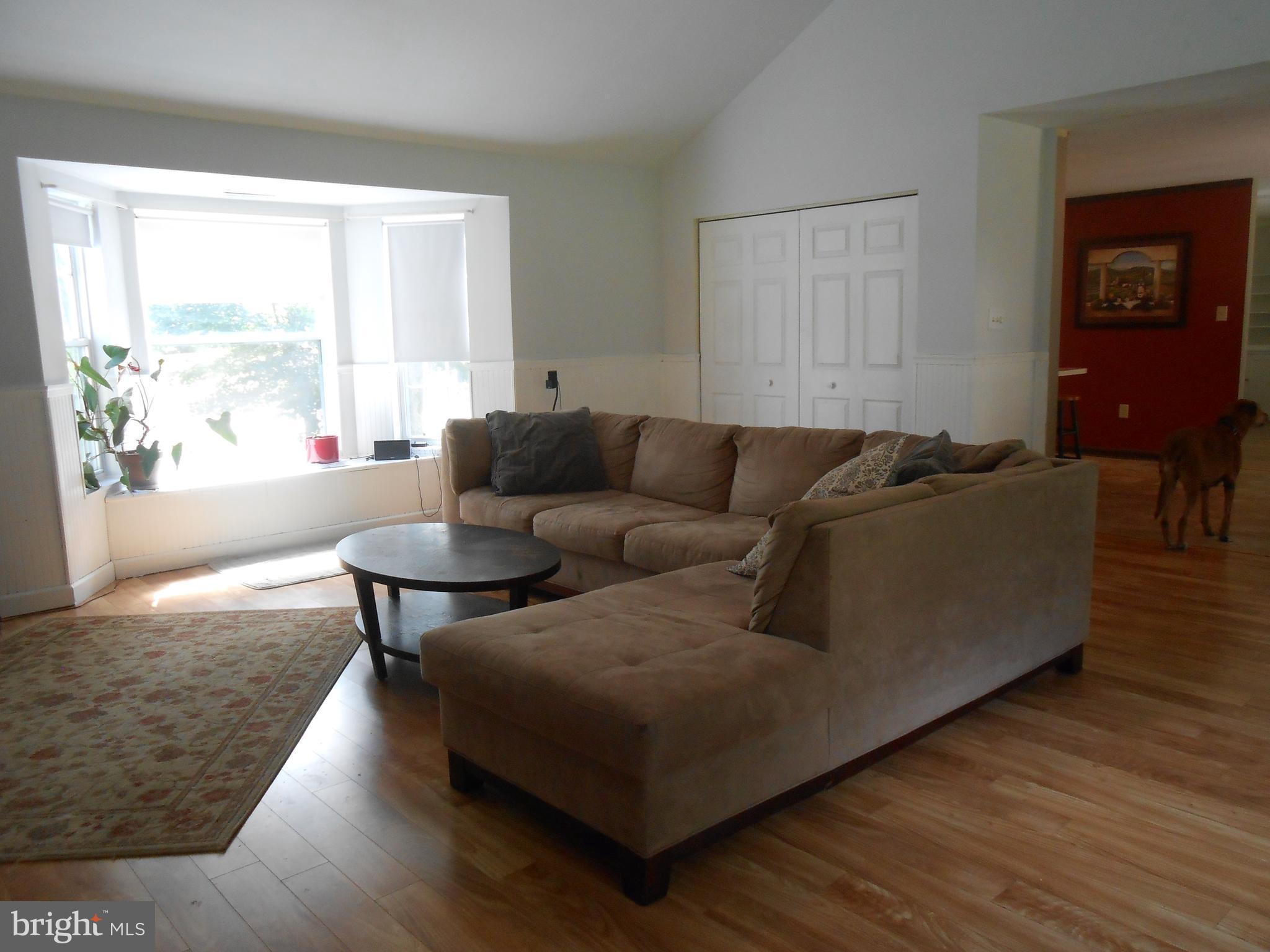 MAPLE RUN - Residential Lease