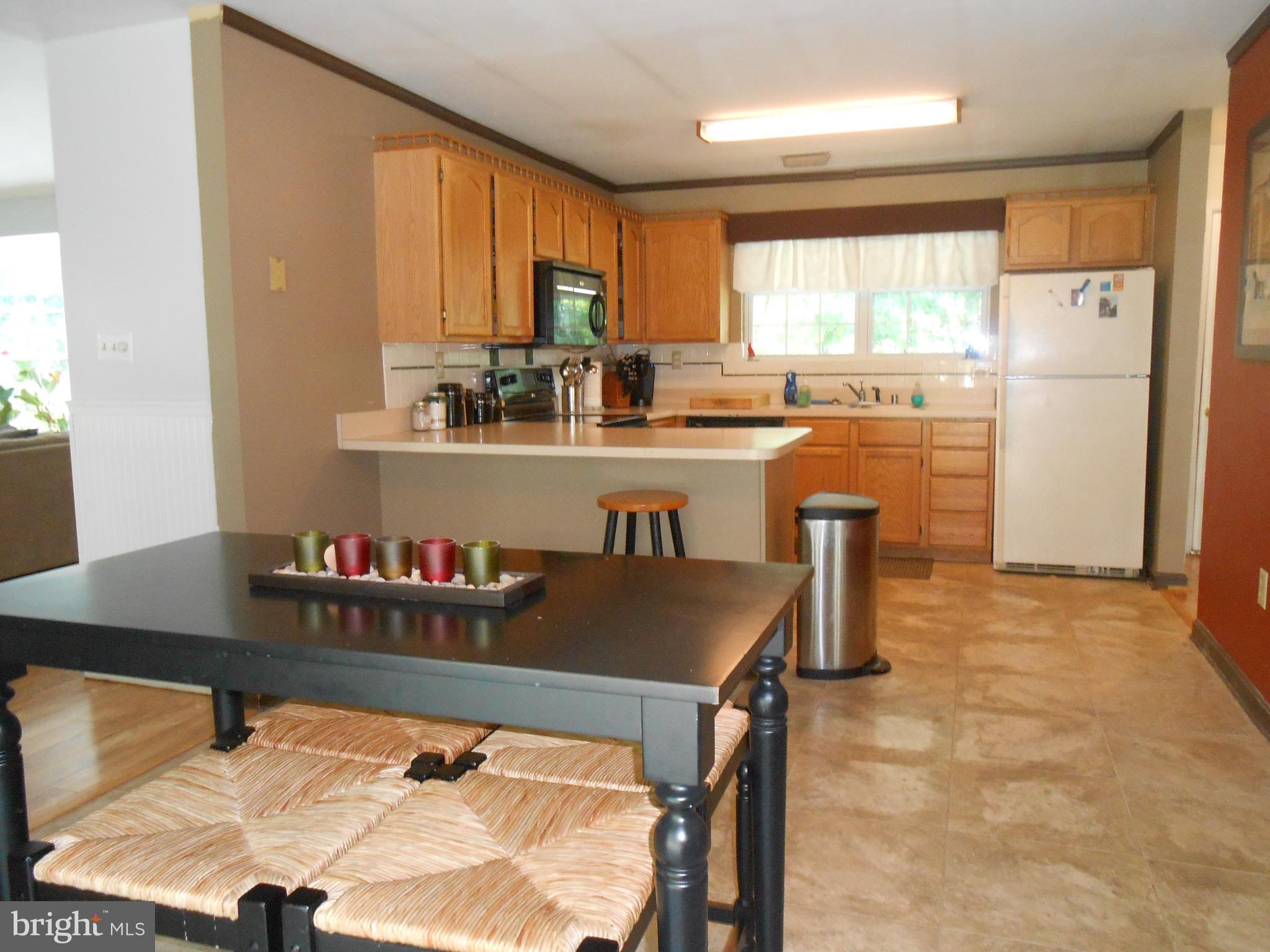 MAPLE RUN - Residential Lease