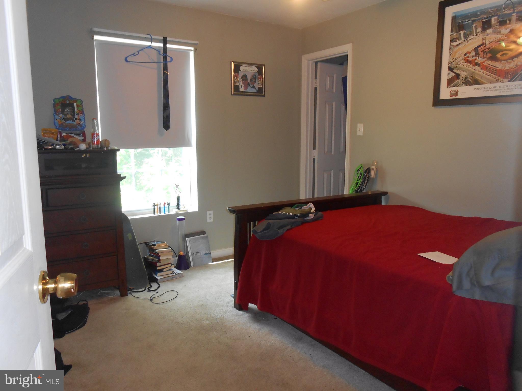 MAPLE RUN - Residential Lease