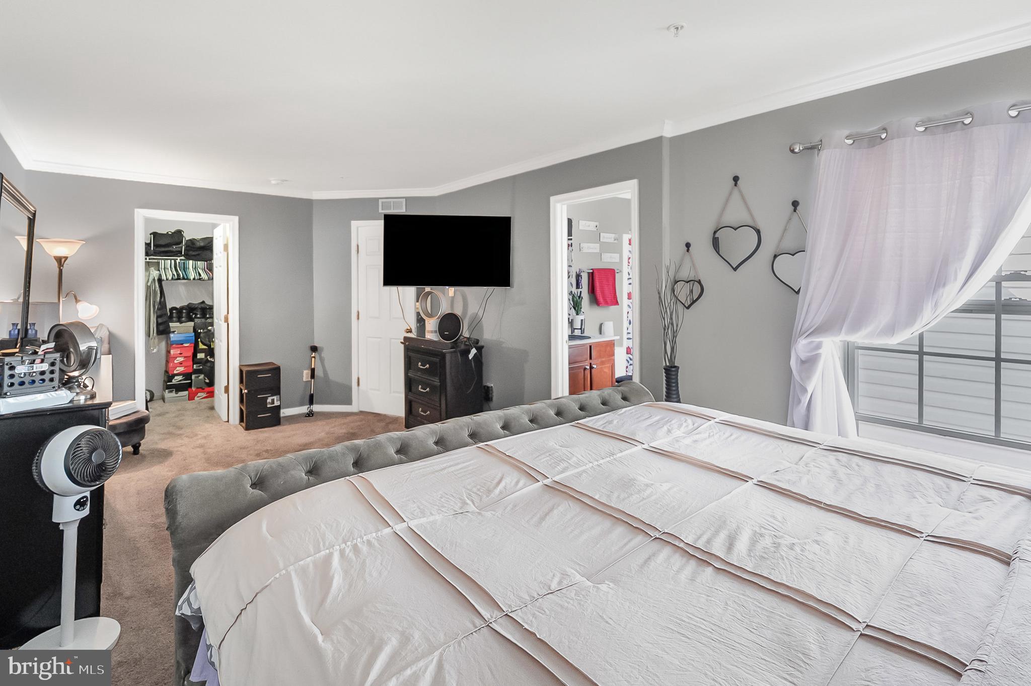 CARRIAGE HILLS TOWNHOUSE - Residential