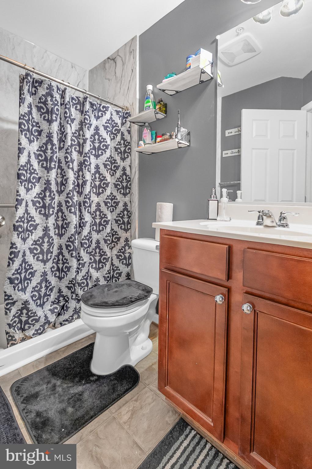 CARRIAGE HILLS TOWNHOUSE - Residential