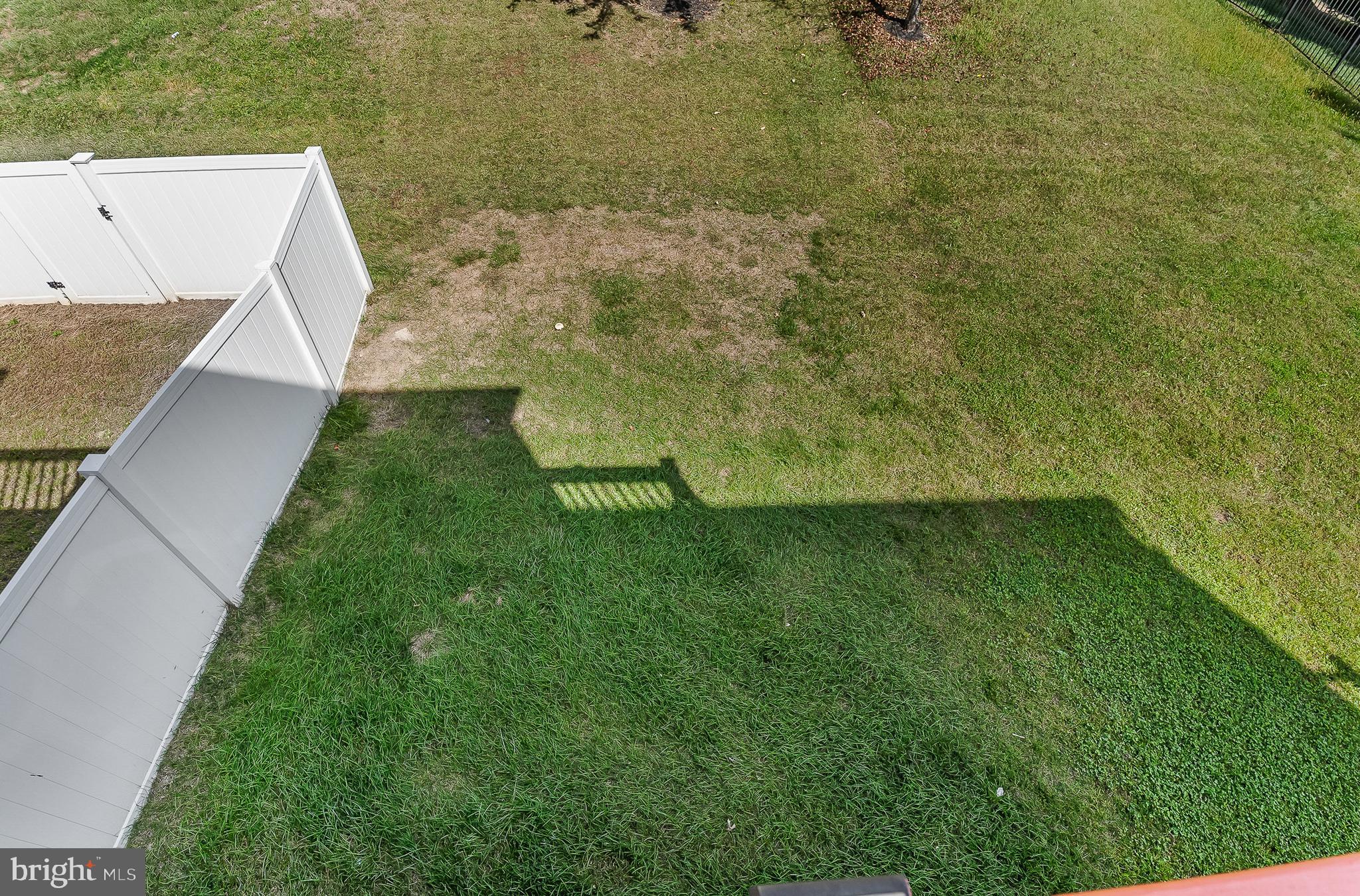 CARRIAGE HILLS TOWNHOUSE - Residential