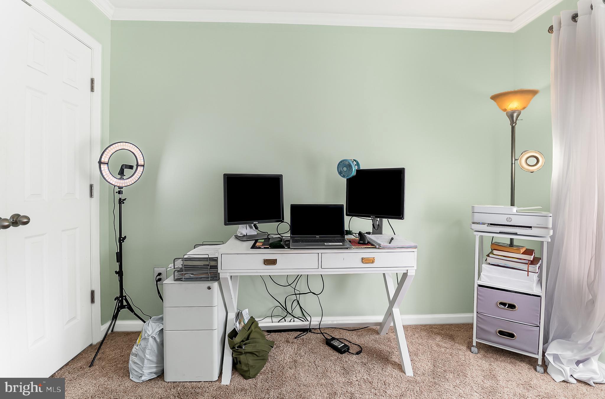 CARRIAGE HILLS TOWNHOUSE - Residential