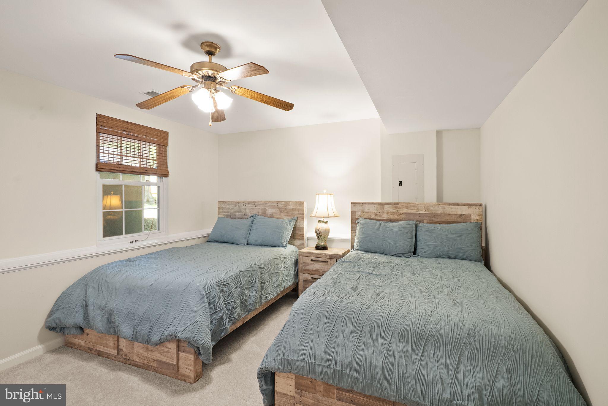 BELMONT RIDGE - Residential