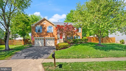 Photo of 20617 Preakness Court, ASHBURN, VA 20147 (MLS # VALO2122514)