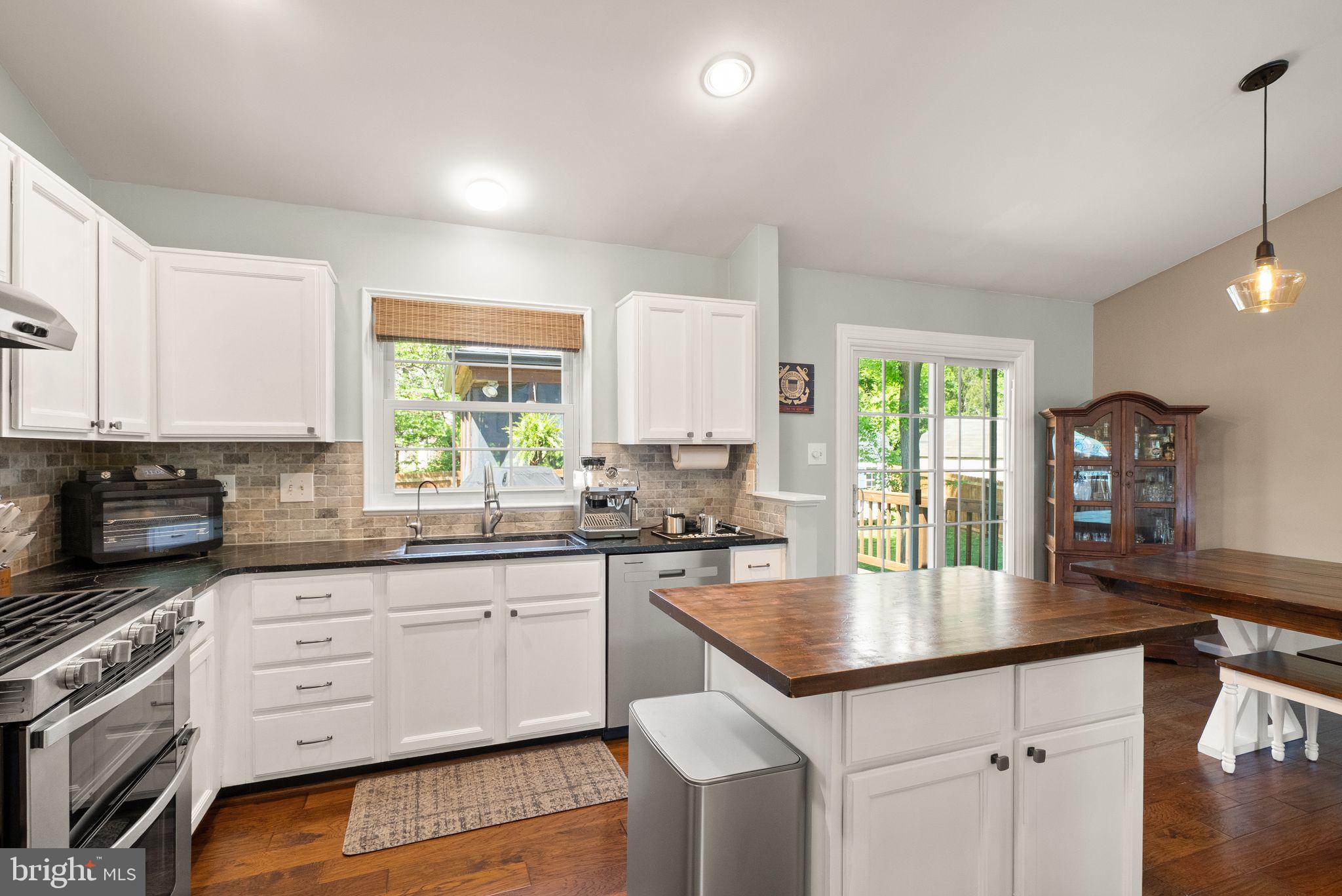 BELMONT RIDGE - Residential