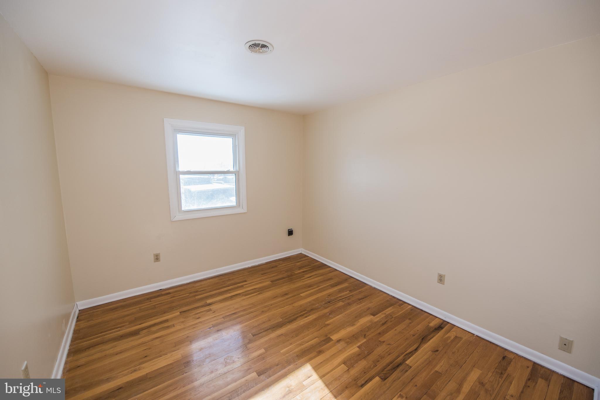 PIKEVIEW ACRES - Residential