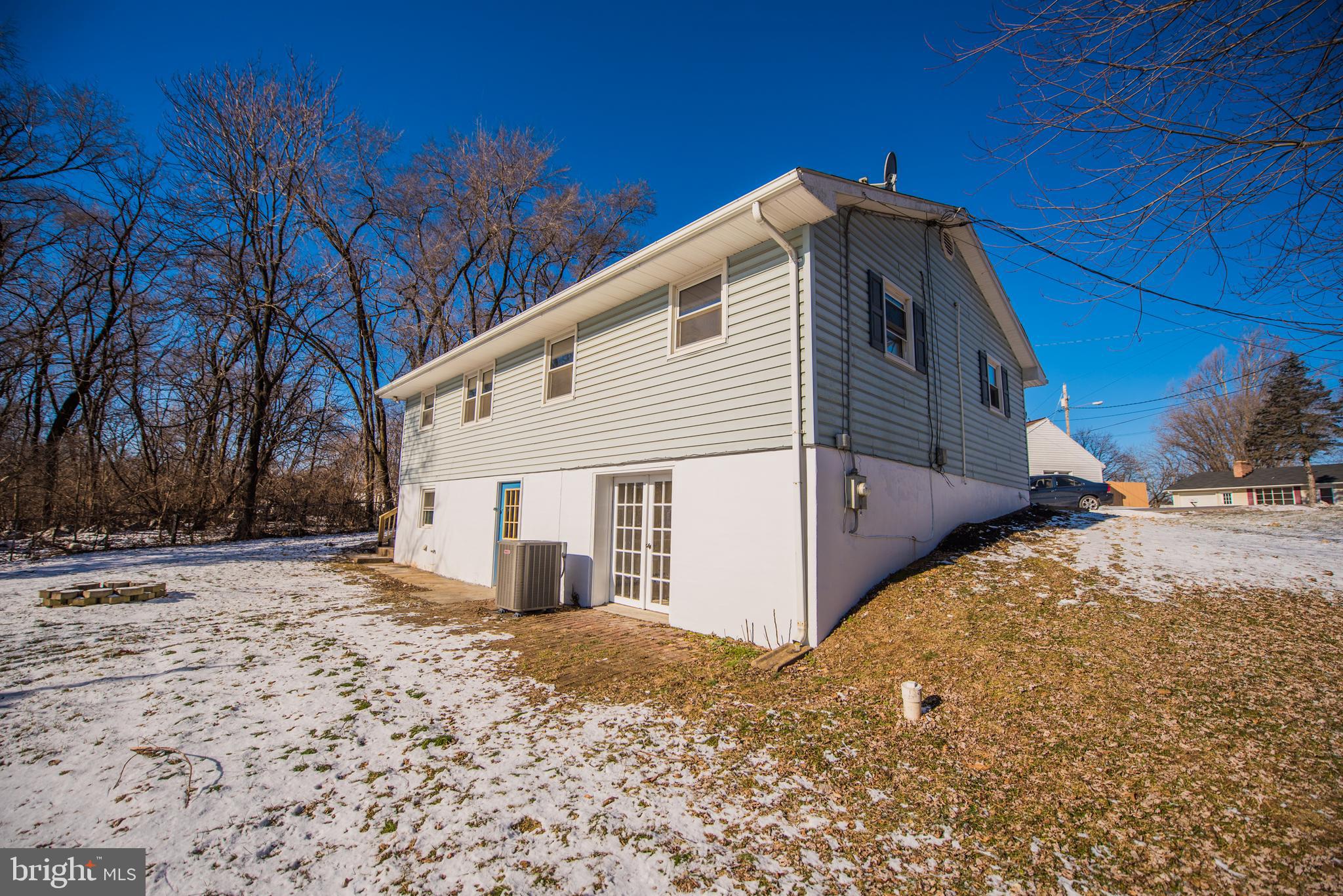 PIKEVIEW ACRES - Residential