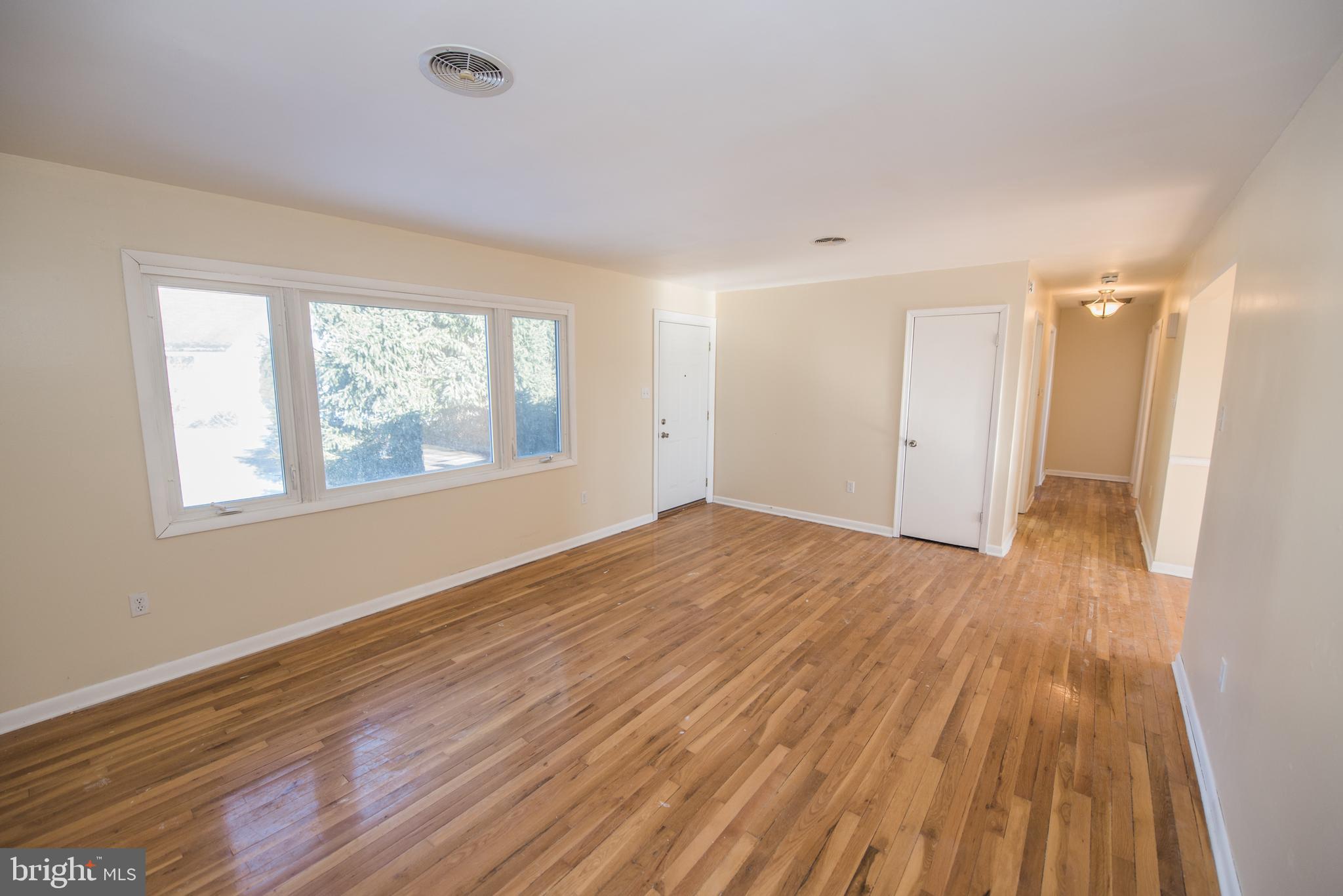 PIKEVIEW ACRES - Residential