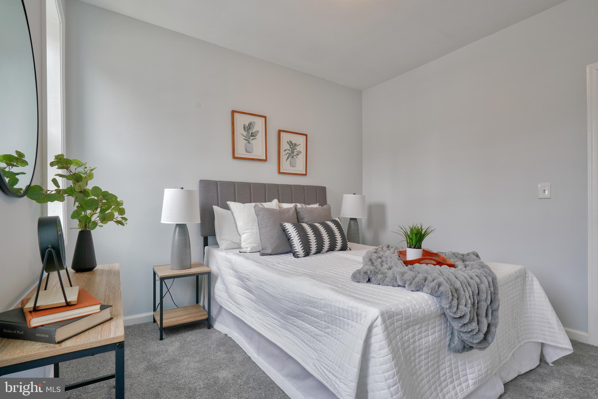 WEST FOREST PARK - Residential