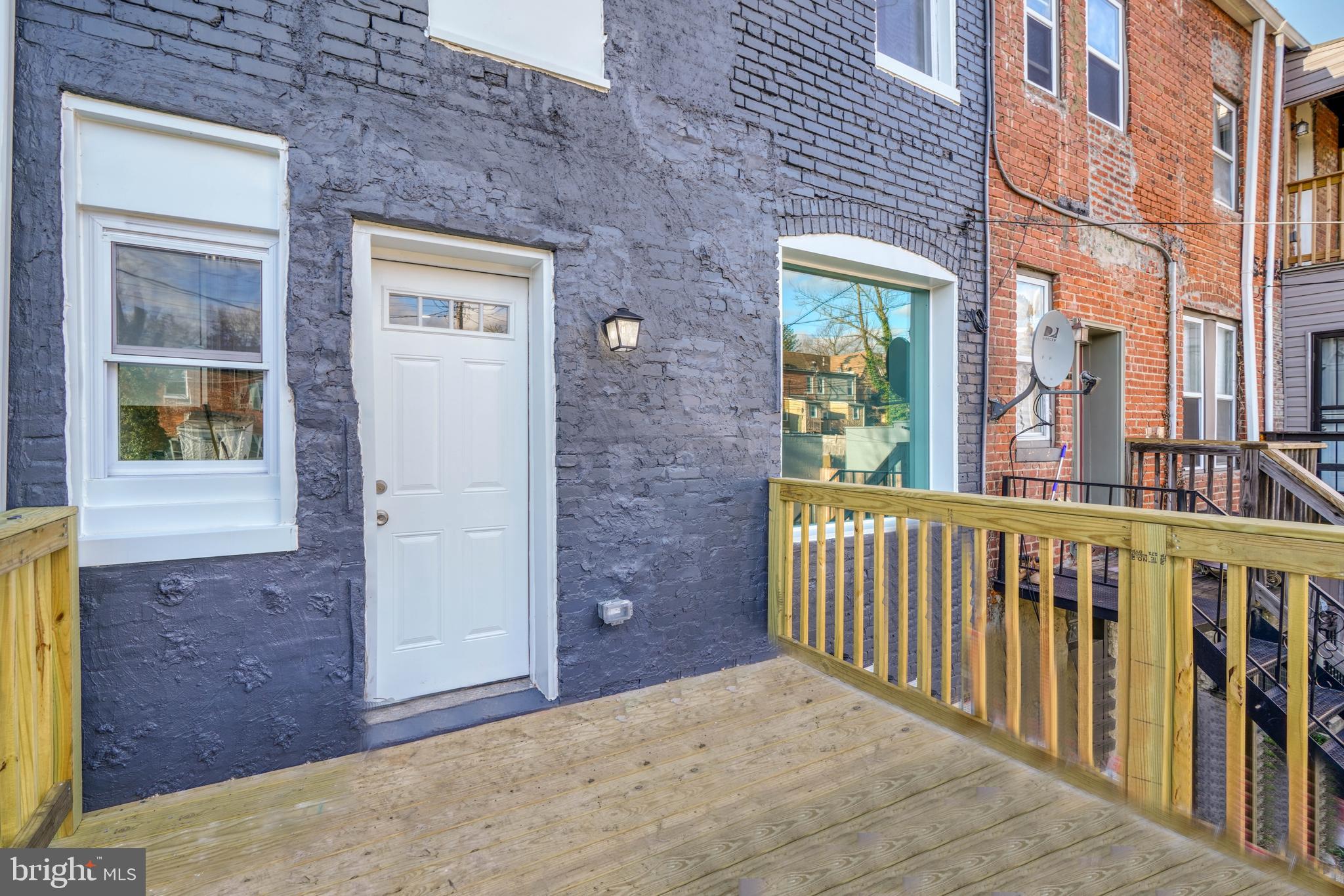 WEST FOREST PARK - Residential