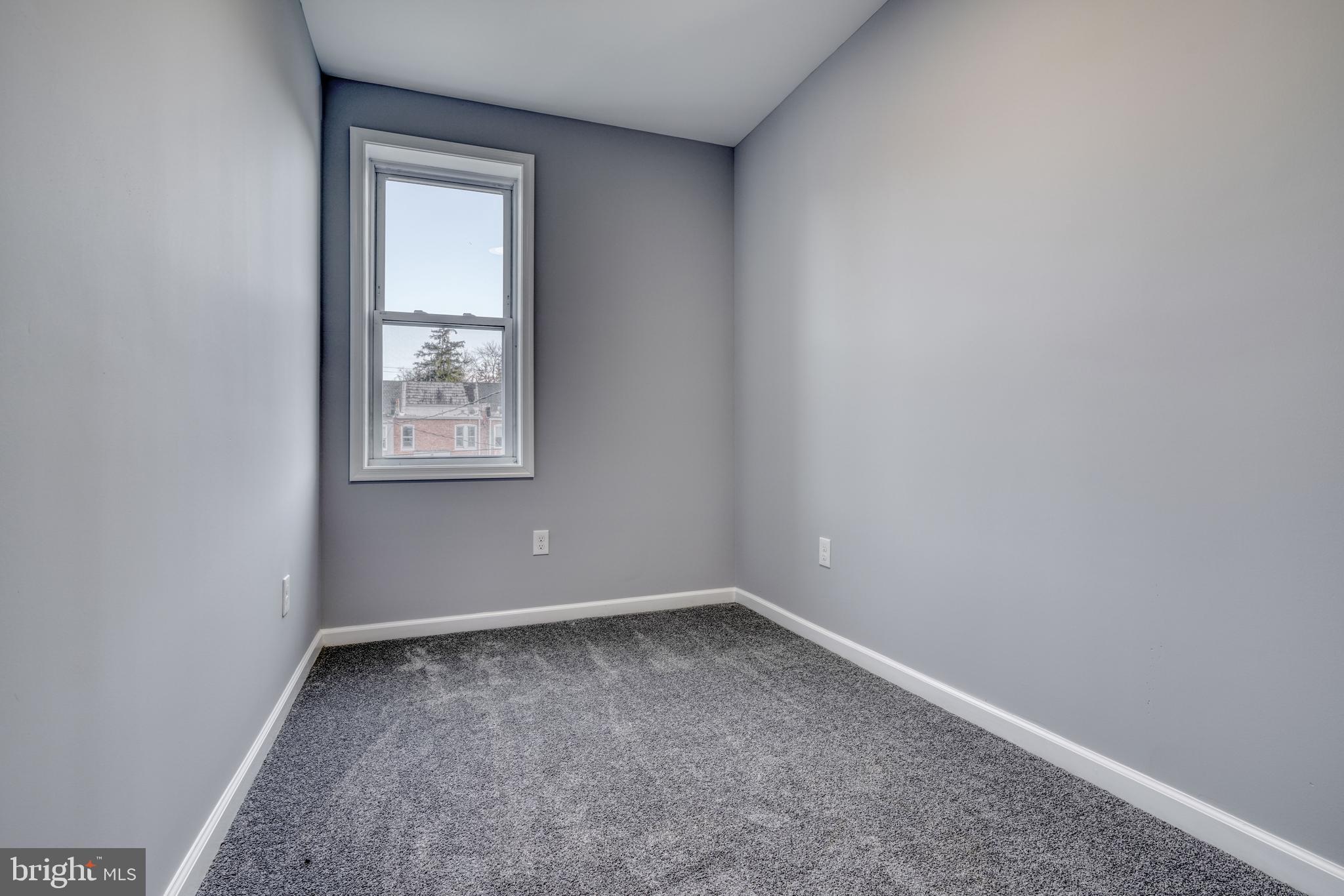 WEST FOREST PARK - Residential