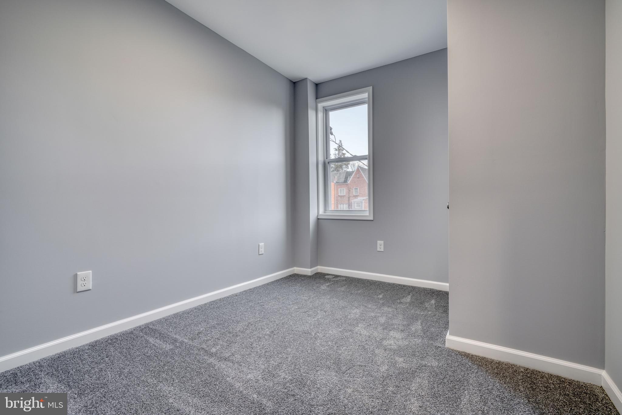 WEST FOREST PARK - Residential