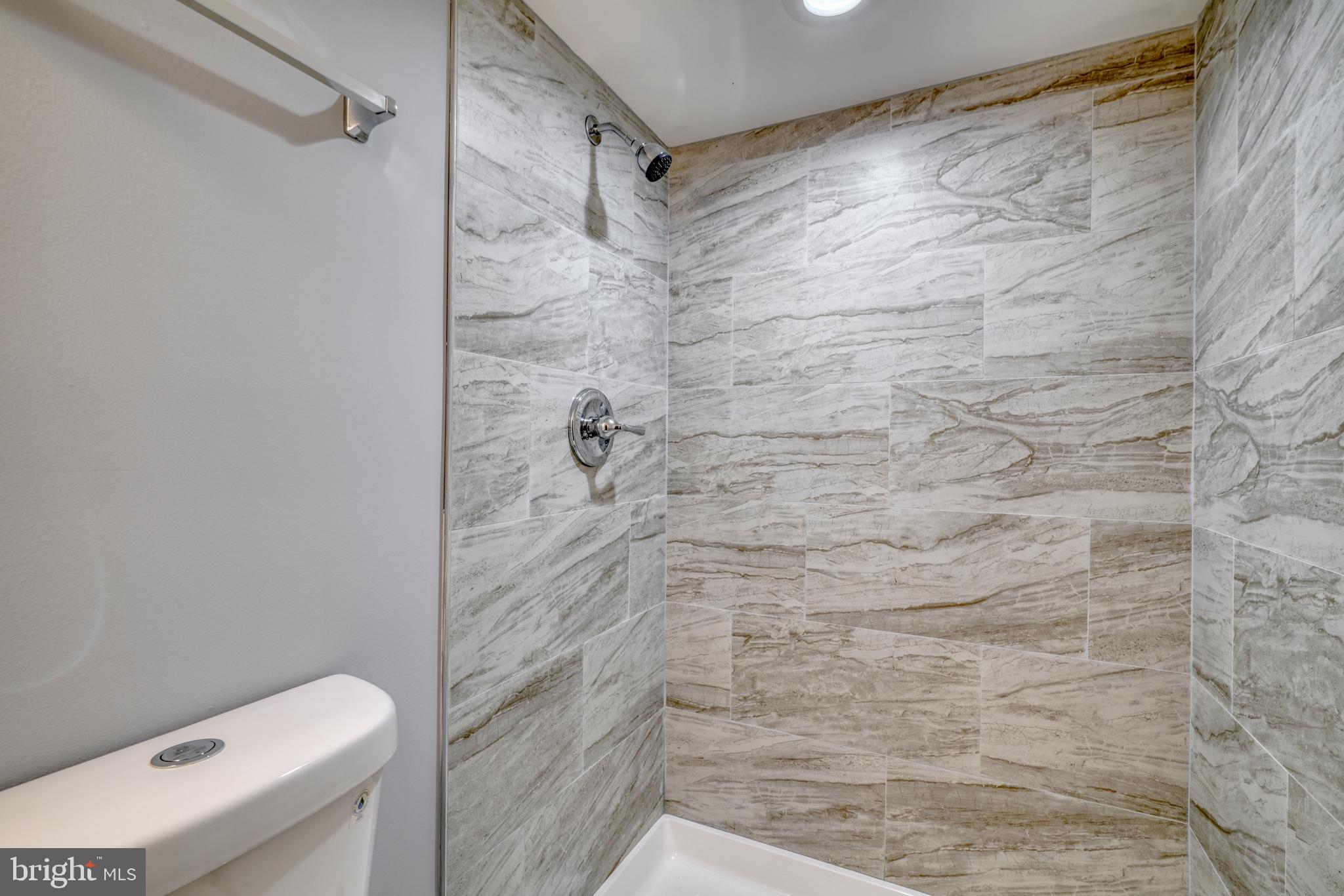 WEST FOREST PARK - Residential