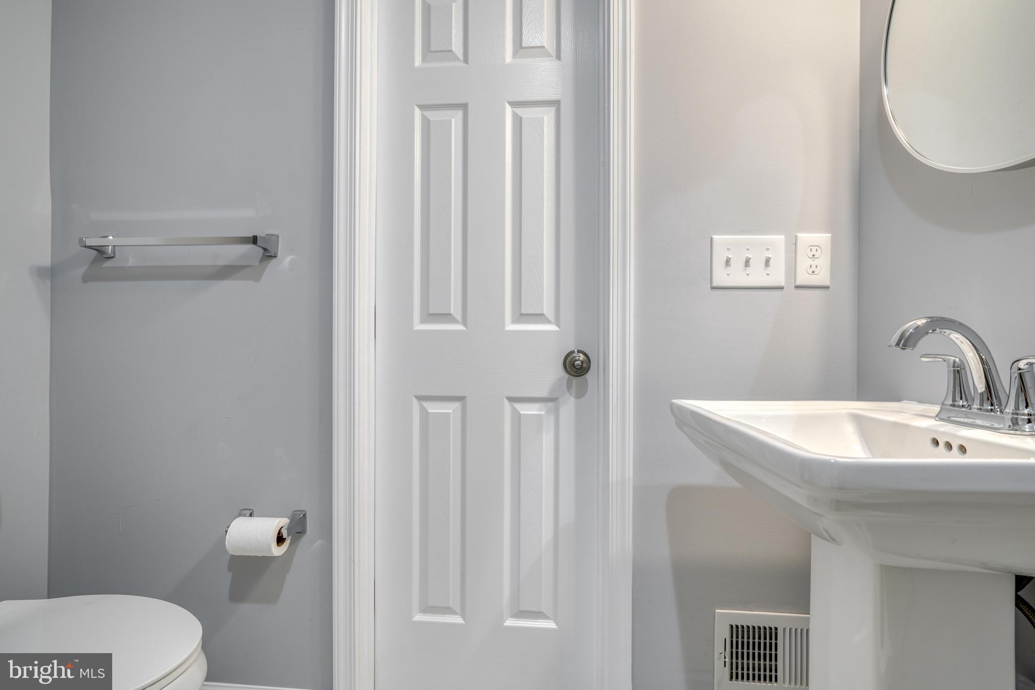 WEST FOREST PARK - Residential