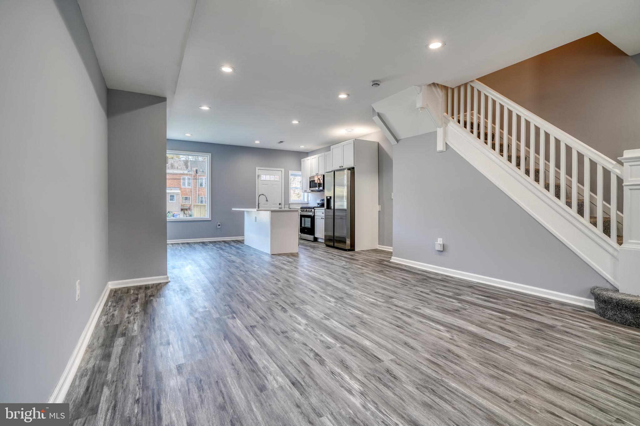 WEST FOREST PARK - Residential