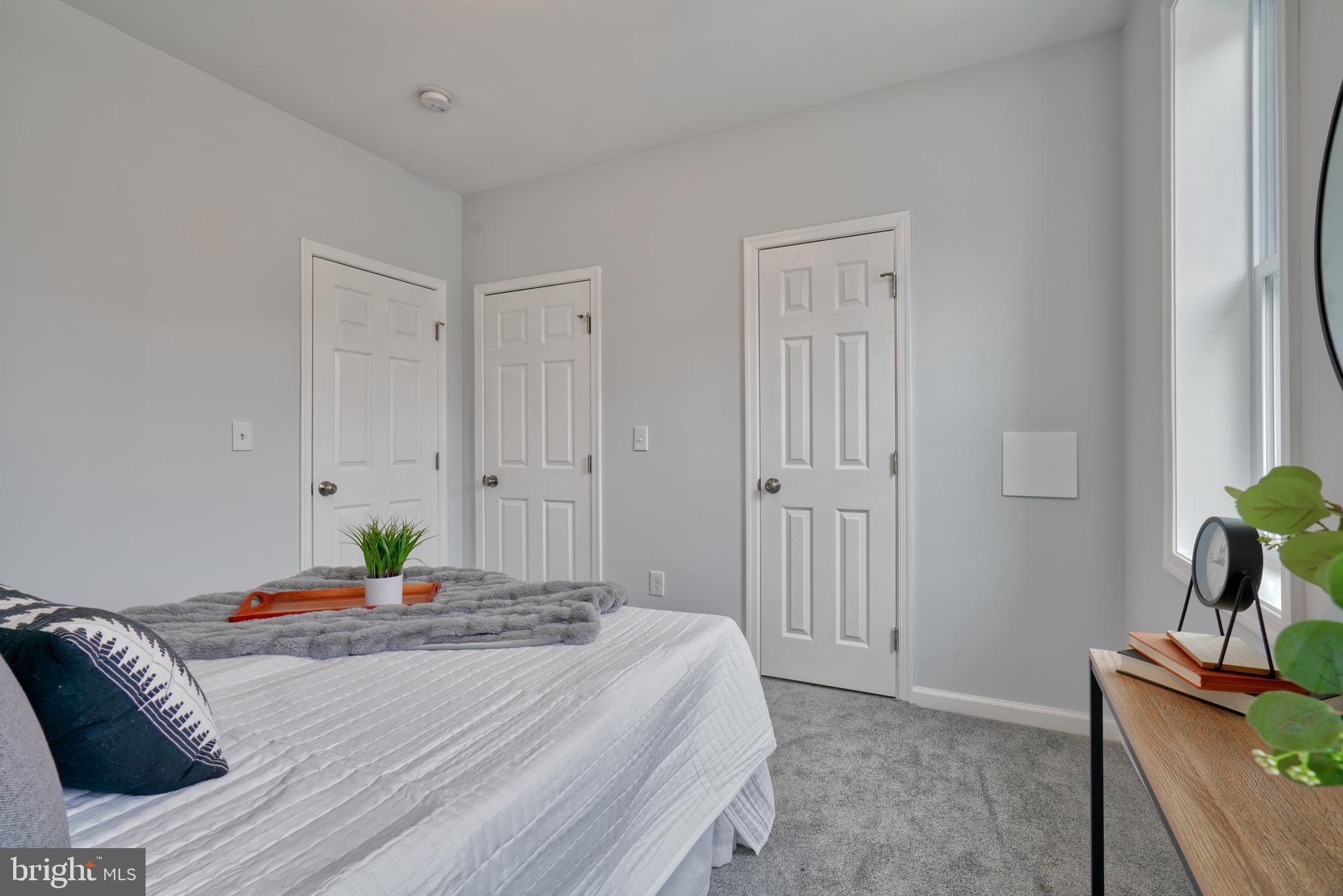 WEST FOREST PARK - Residential