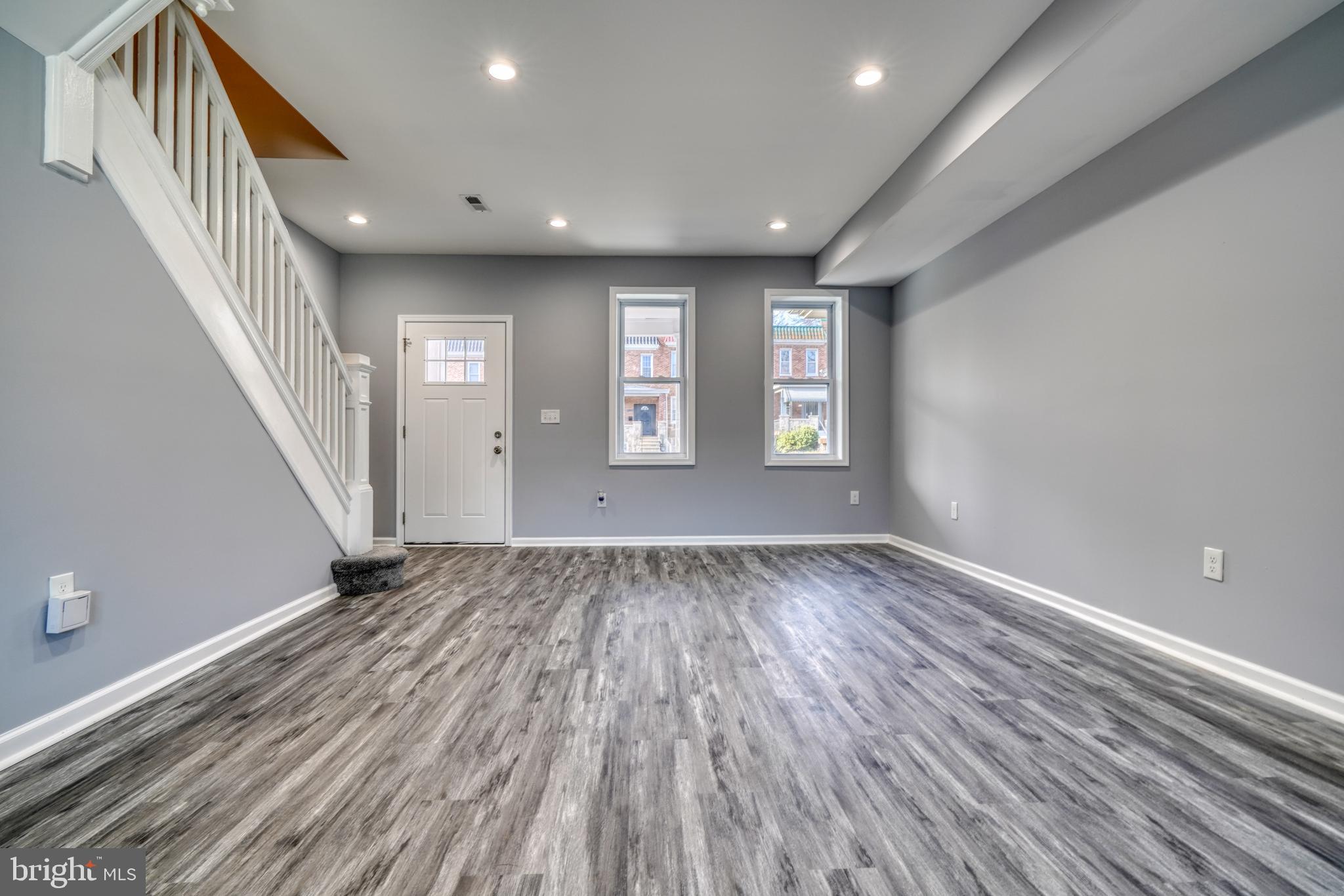 WEST FOREST PARK - Residential