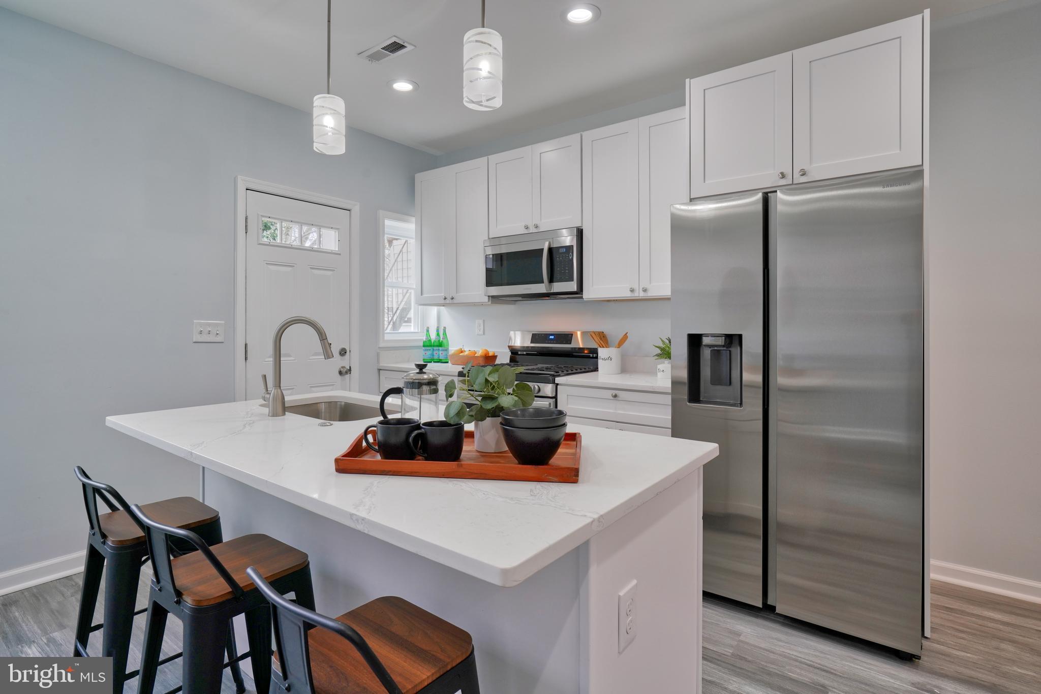 WEST FOREST PARK - Residential