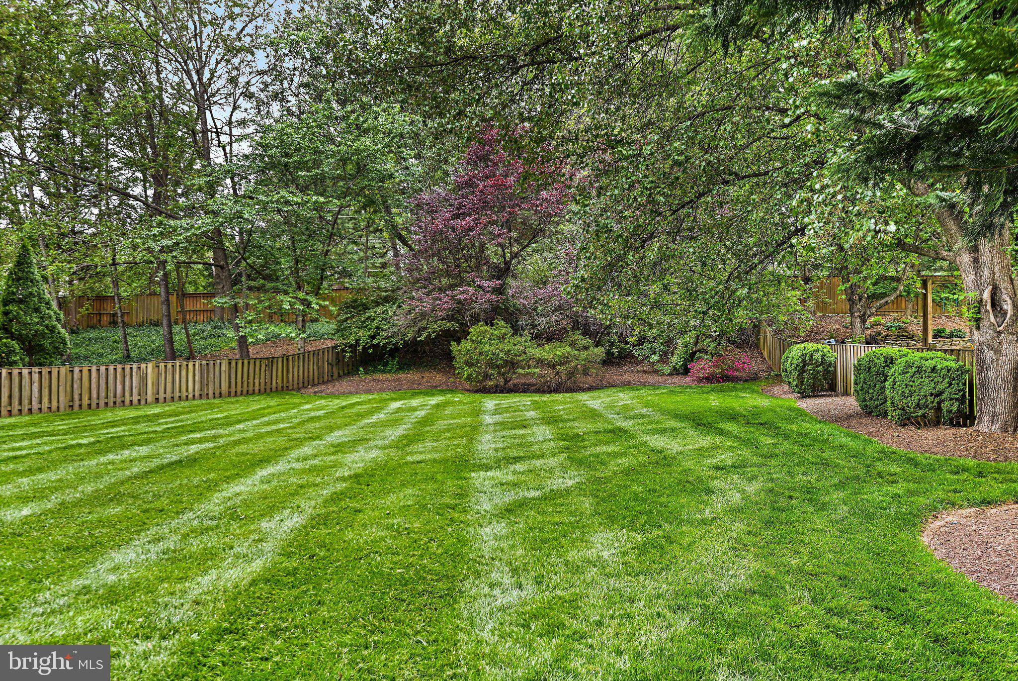 HUNTER MILL ESTATES - Residential